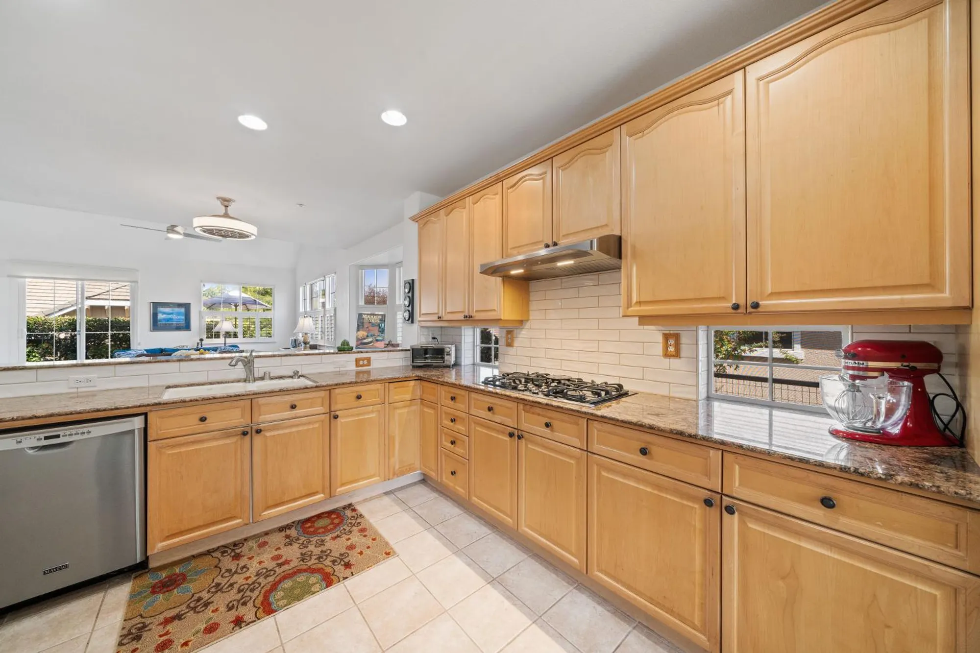 Property Slideshow image 13 of 51 | 3763 park dr, El Dorado Hills, CA, 95762