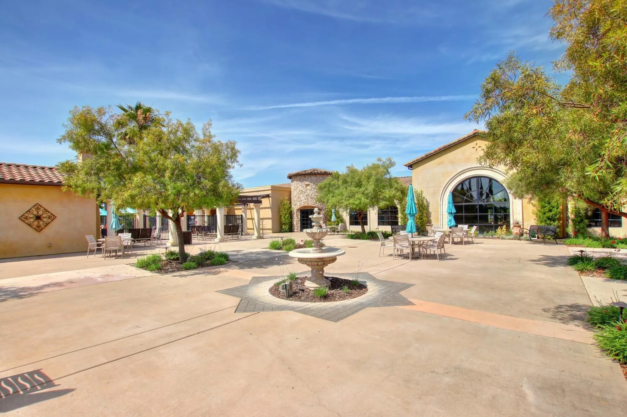 Property Slideshow image 59 of 75 | 14 riposto pl, Sacramento, CA, 95834