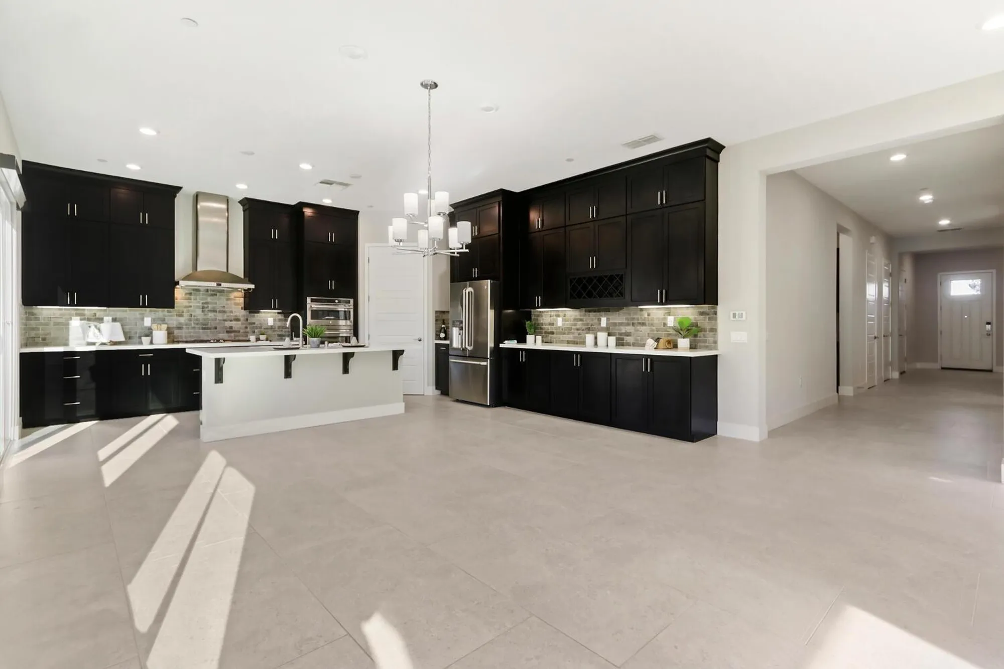 Property Slideshow image 15 of 75 | 14 riposto pl, Sacramento, CA, 95834