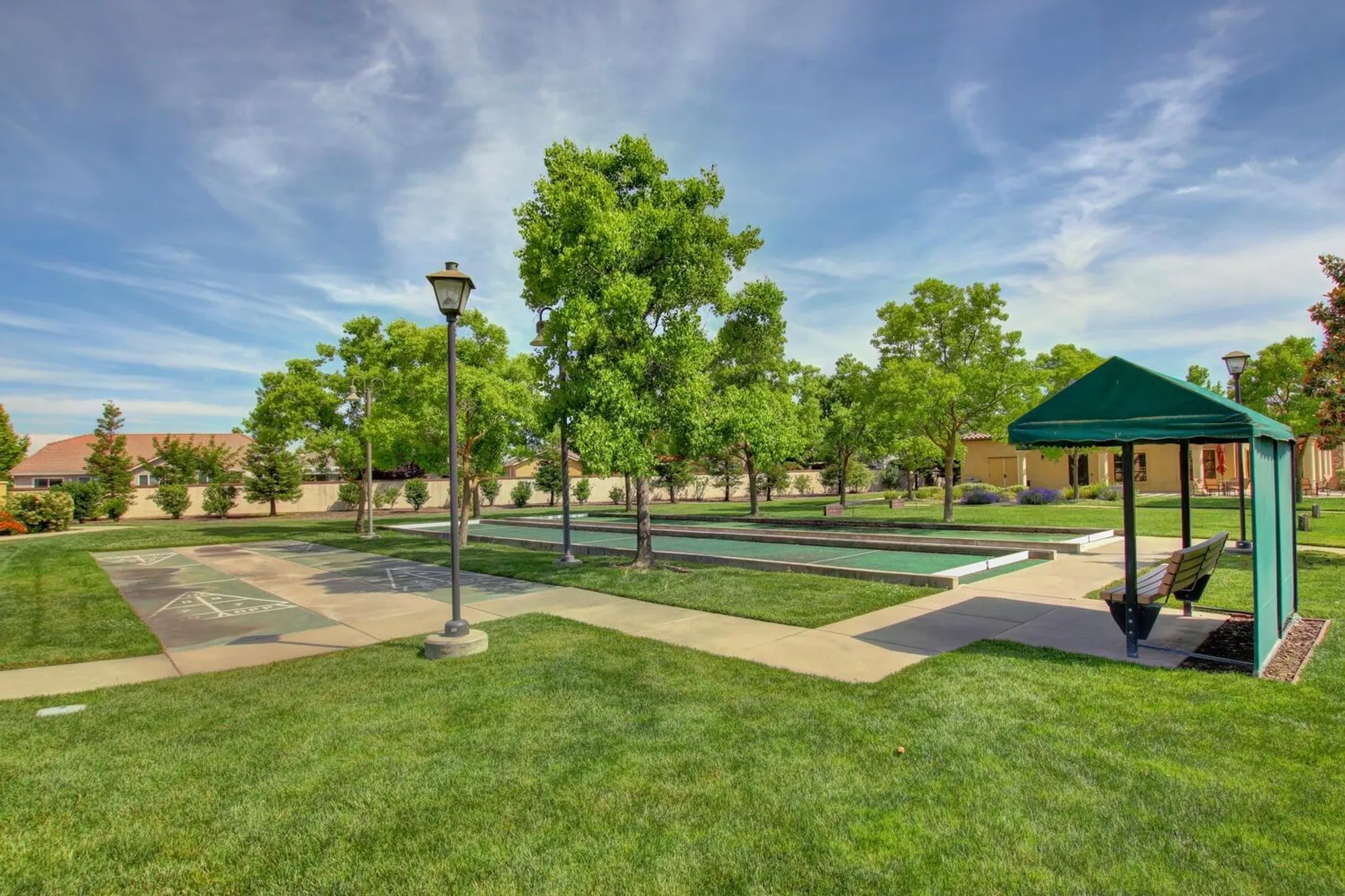 Property Slideshow image 62 of 75 | 14 riposto pl, Sacramento, CA, 95834