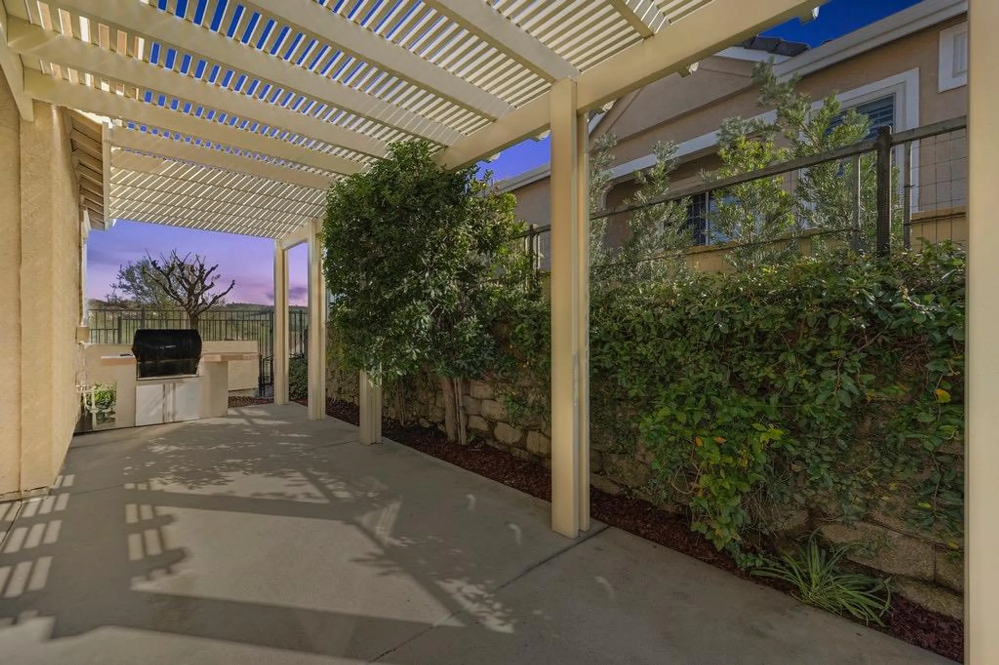 Property Slideshow image 36 of 55 | 3769 park dr, El Dorado Hills, CA, 95762