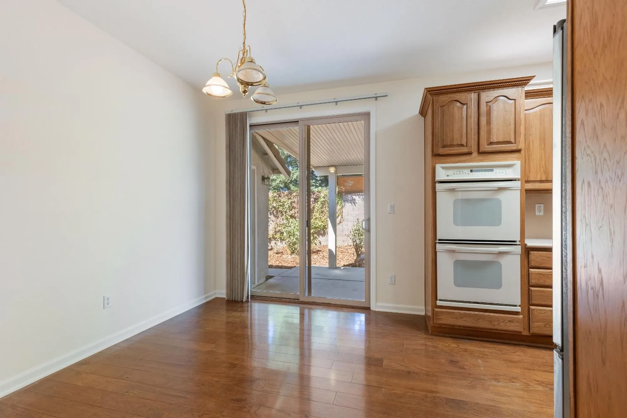 Property Slideshow image 11 of 37 | 145 northfield ct, Lincoln, CA, 95648