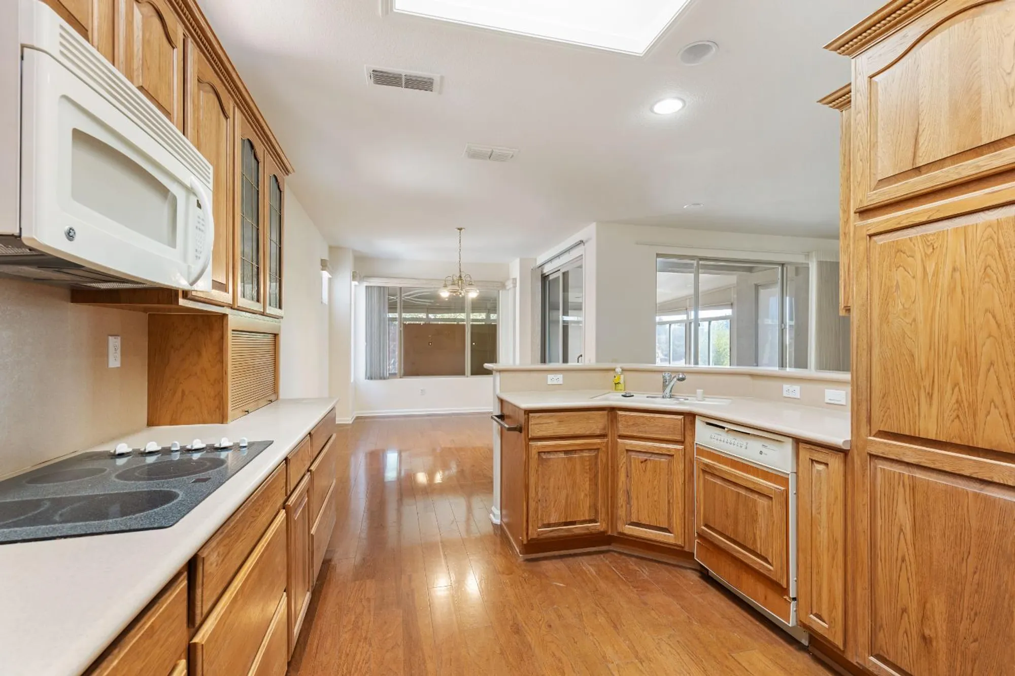 Property Slideshow image 15 of 37 | 145 northfield ct, Lincoln, CA, 95648