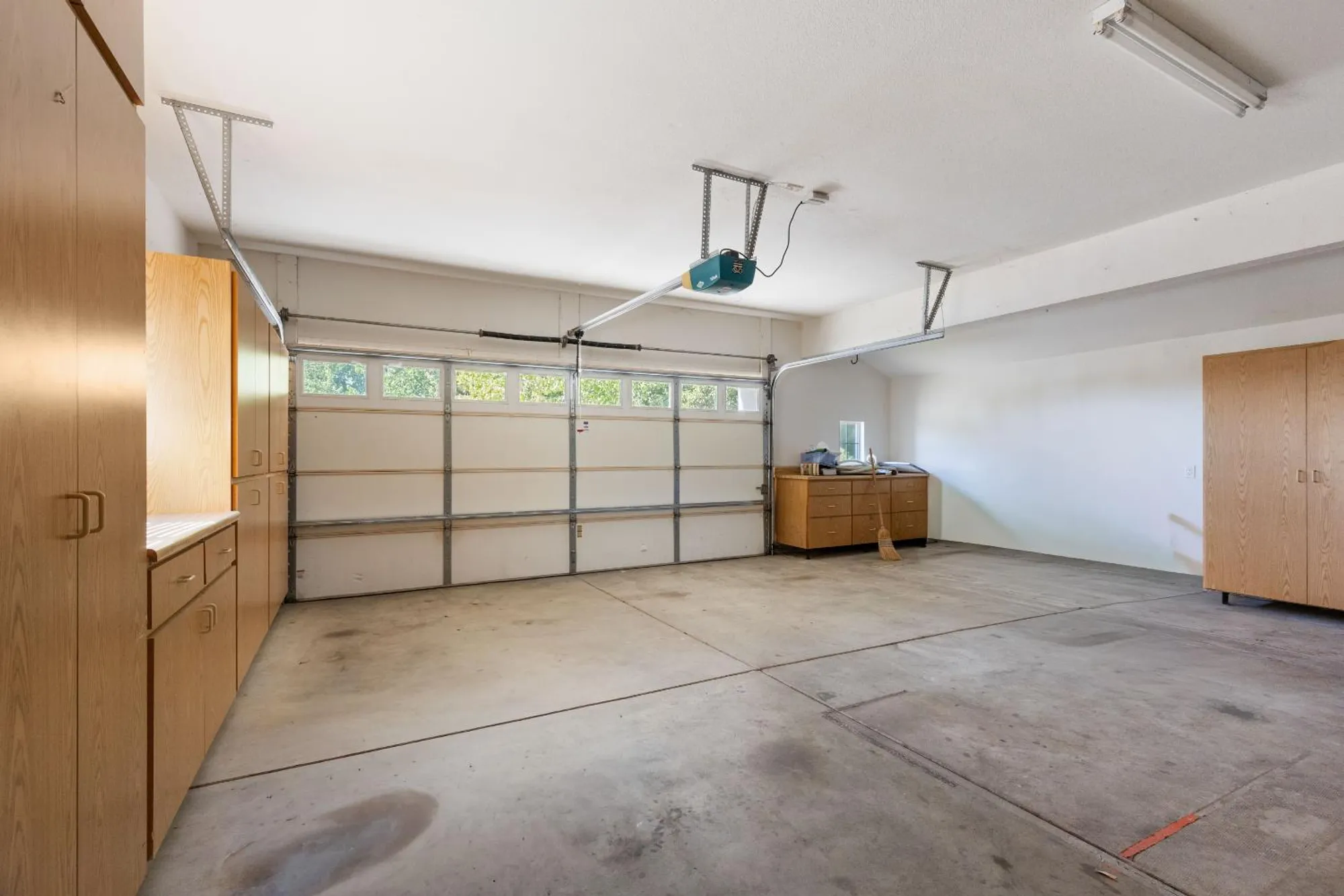 Property Slideshow image 36 of 37 | 145 northfield ct, Lincoln, CA, 95648