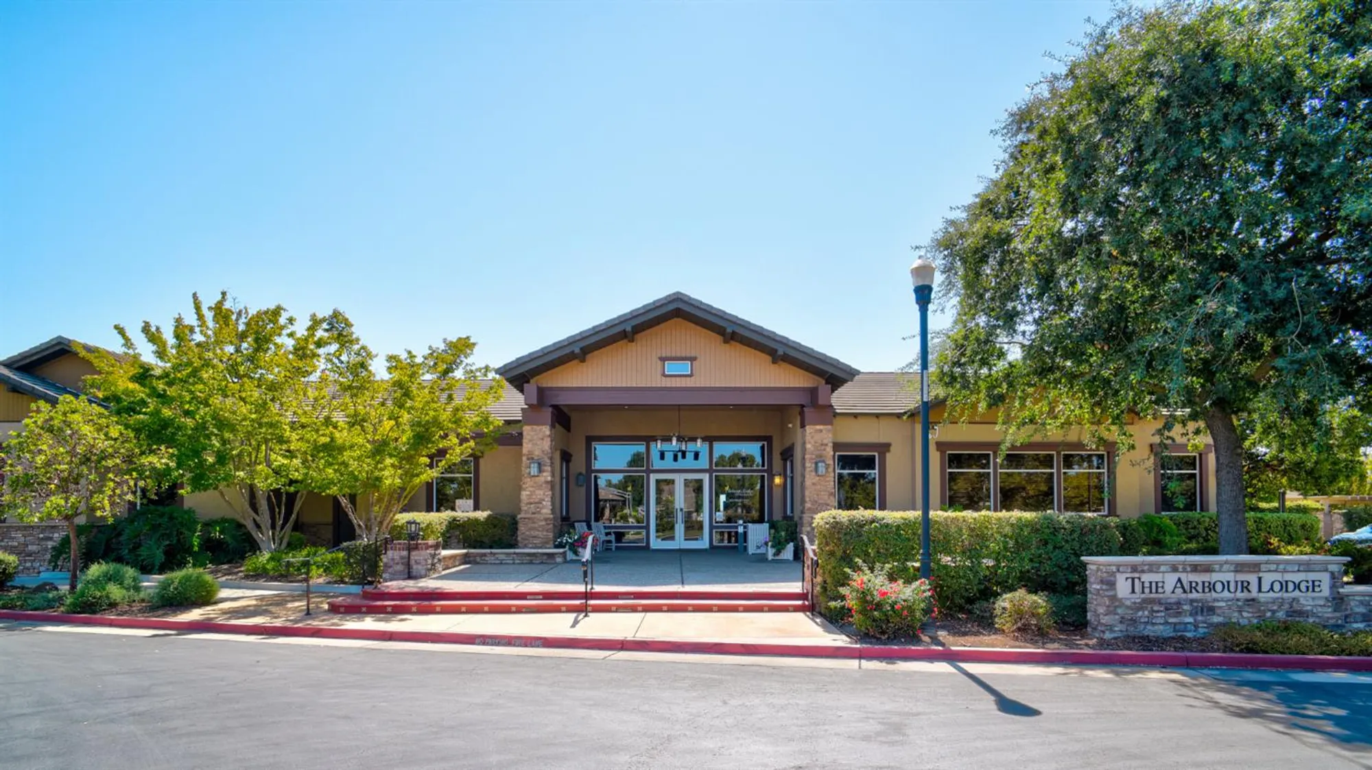 Property Slideshow image 23 of 32 | 7828 barnsley way, Elk Grove, CA, 95757