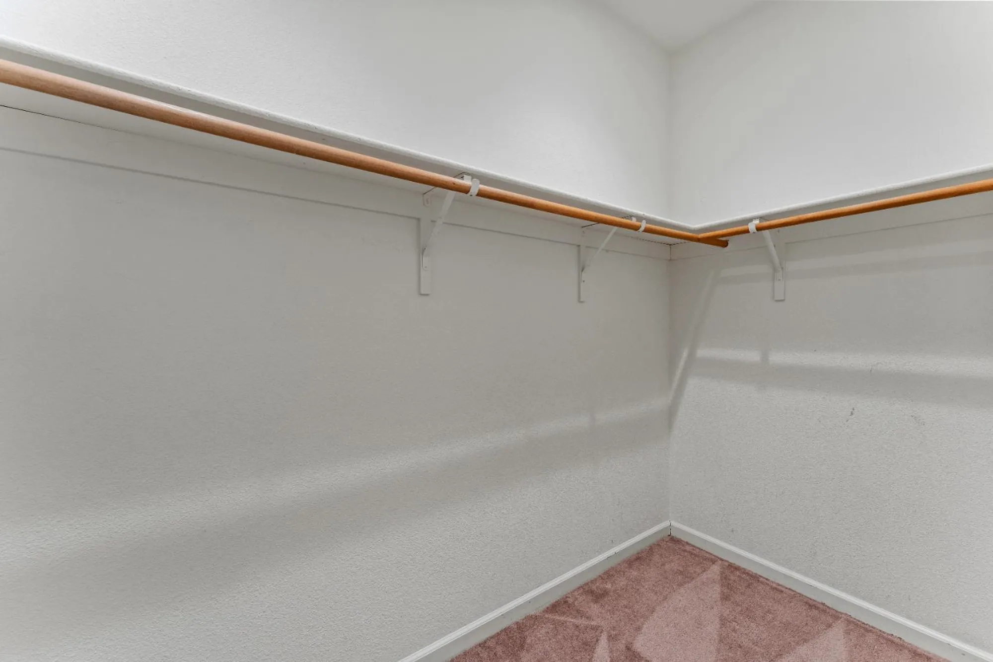 Property Slideshow image 16 of 30 | 4083 arco del paso ln, Sacramento, CA, 95834