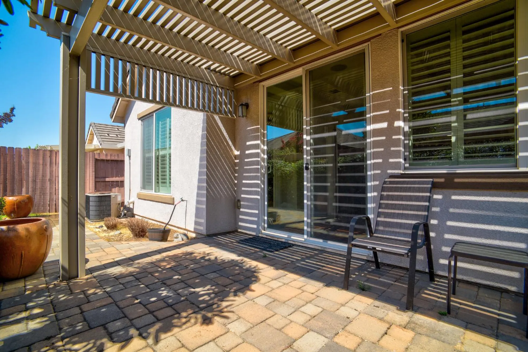 Property Slideshow image 19 of 32 | 7828 barnsley way, Elk Grove, CA, 95757