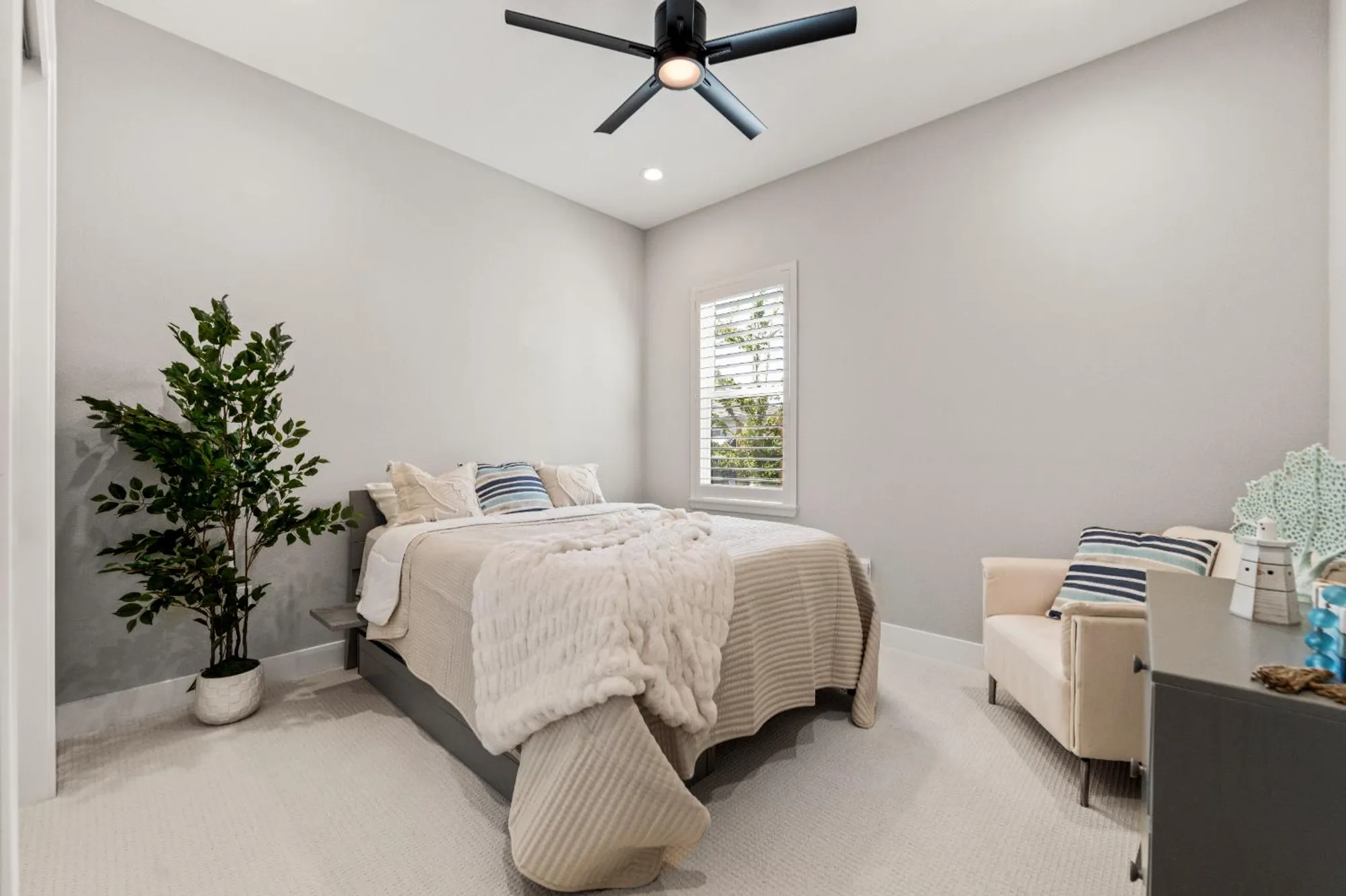 Property Slideshow image 12 of 57 | 1871 snowflower pl, Tracy, CA, 95377