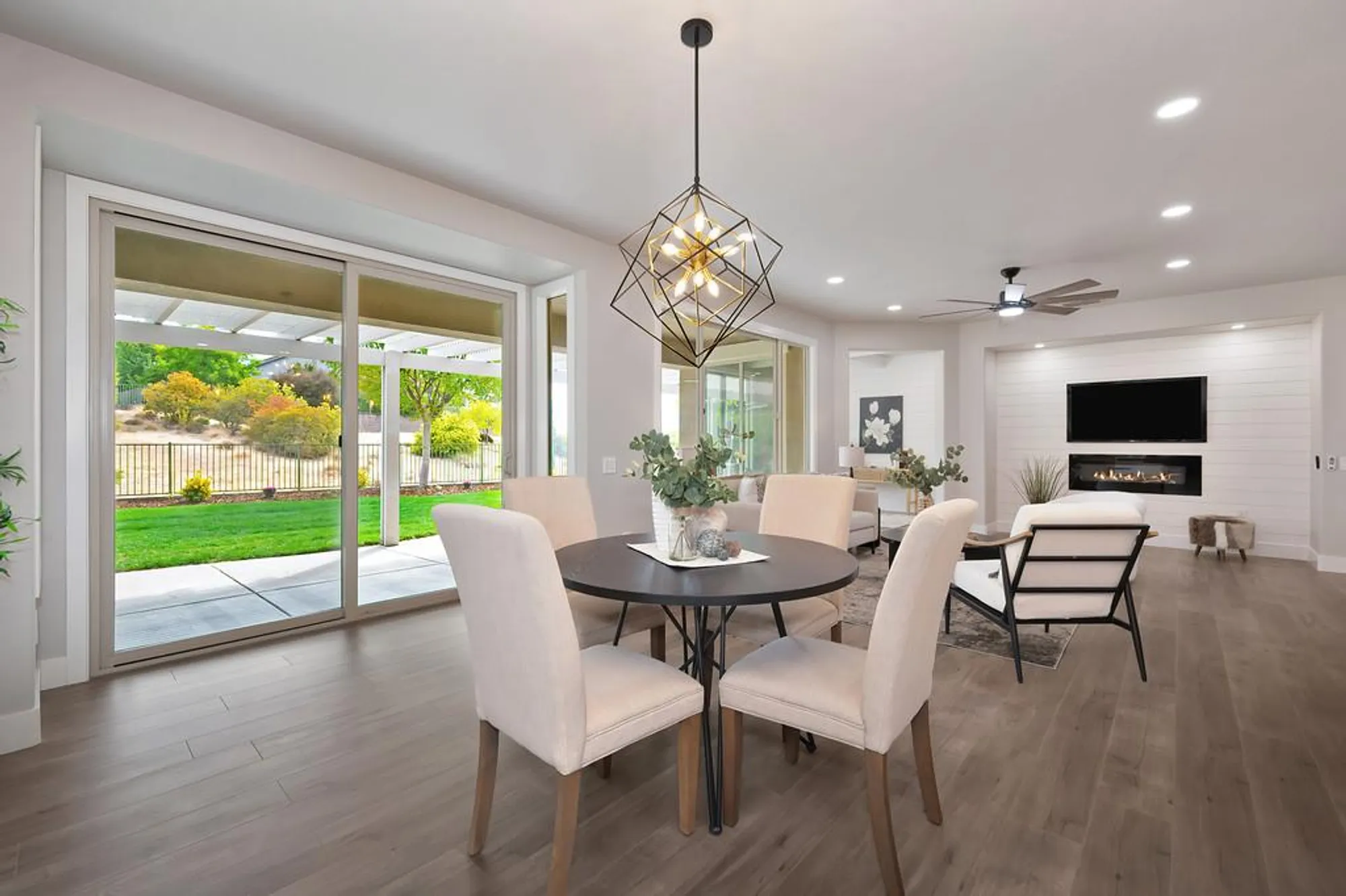 Property Slideshow image 11 of 46 | 2175 hidden hills ln, Lincoln, CA, 95648