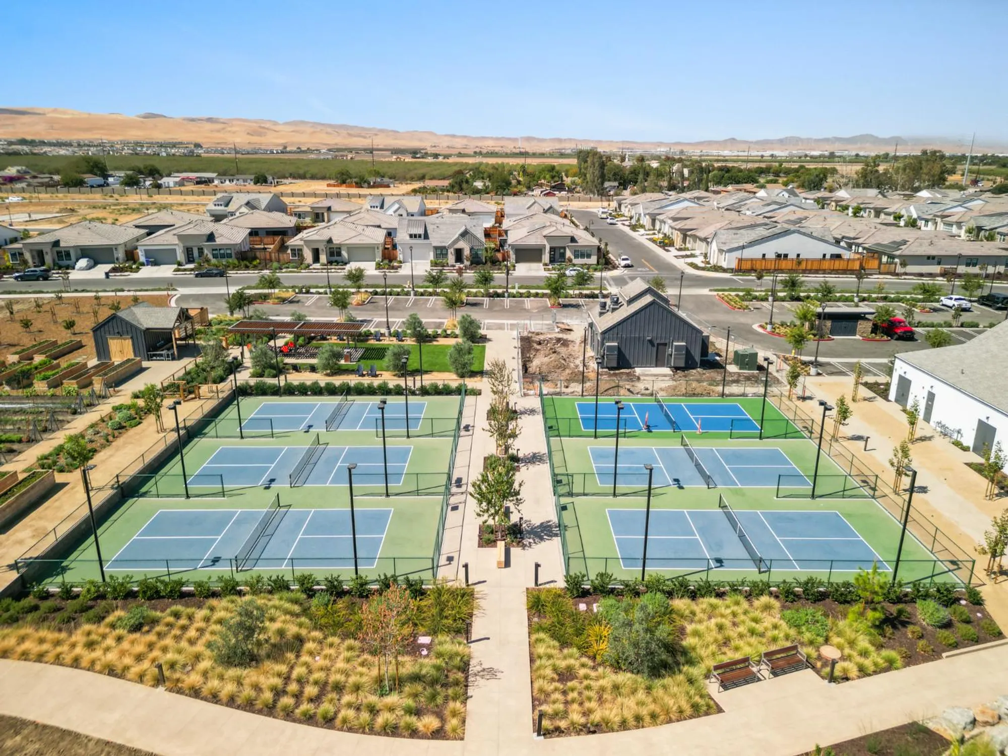 Property Slideshow image 49 of 57 | 1871 snowflower pl, Tracy, CA, 95377