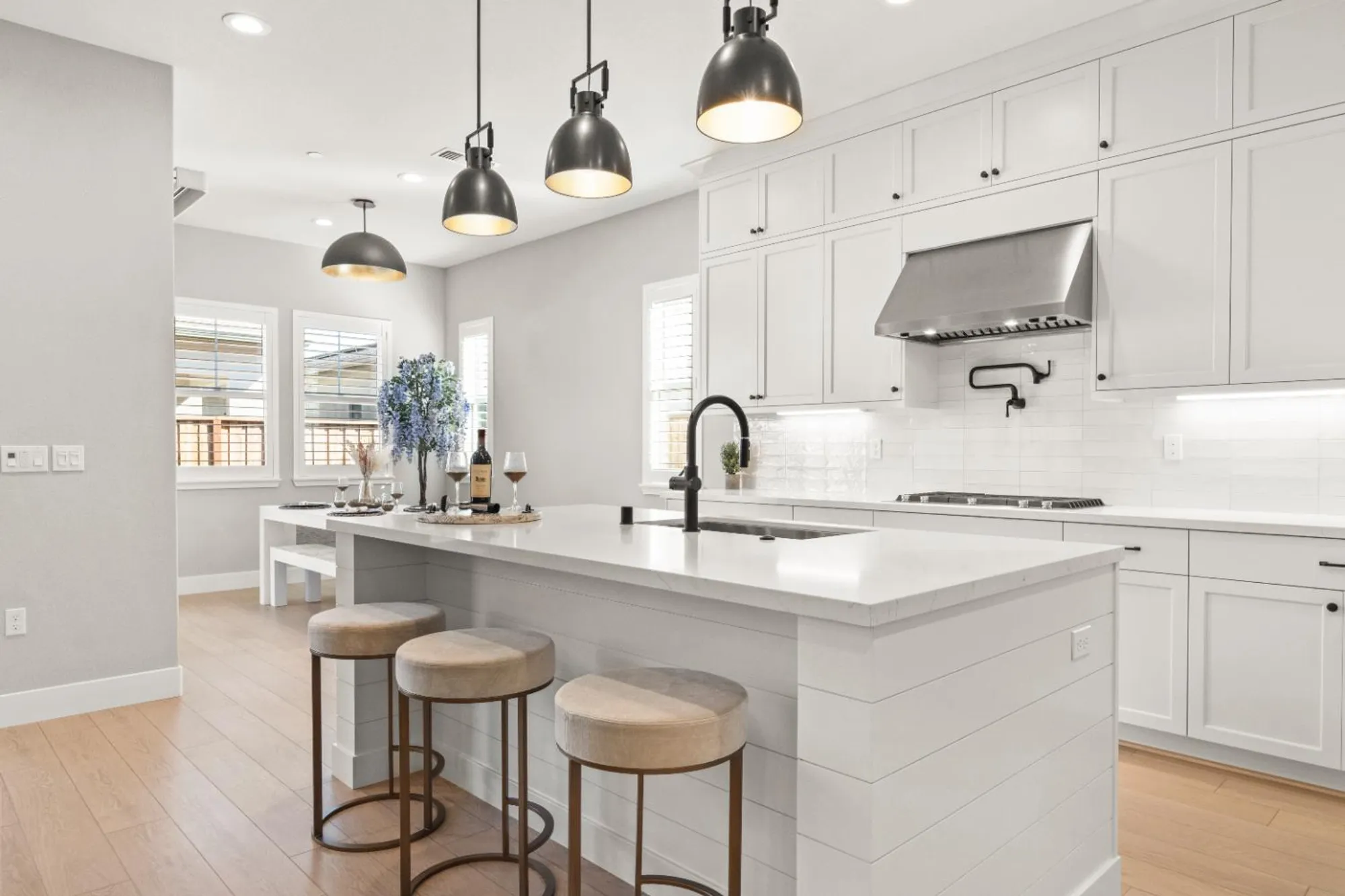 Property Slideshow image 20 of 57 | 1871 snowflower pl, Tracy, CA, 95377