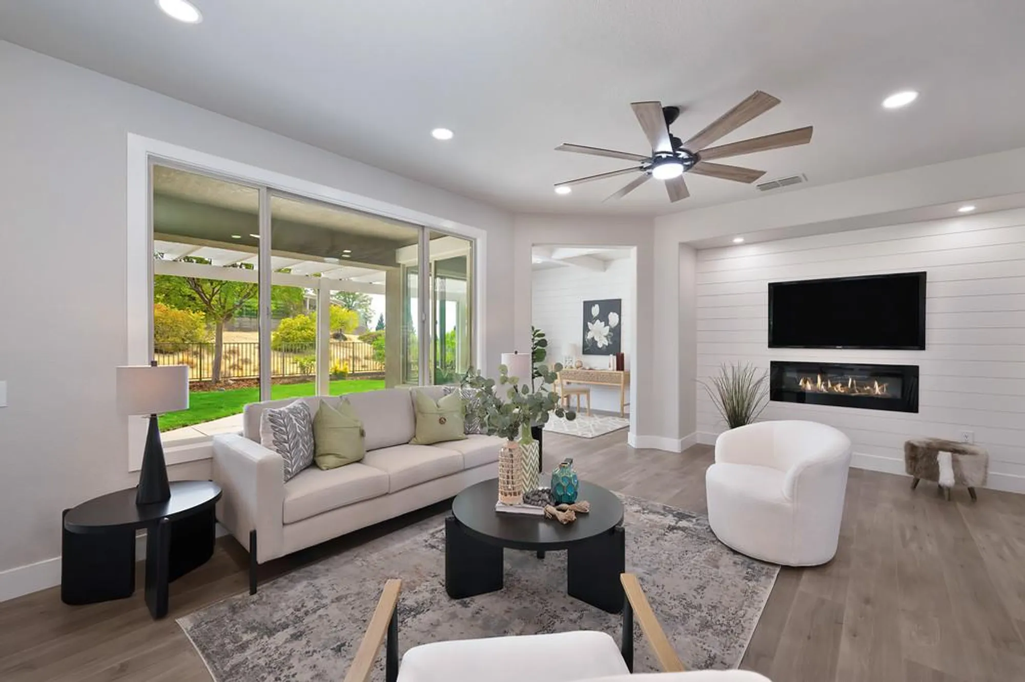 Property Slideshow image 8 of 46 | 2175 hidden hills ln, Lincoln, CA, 95648