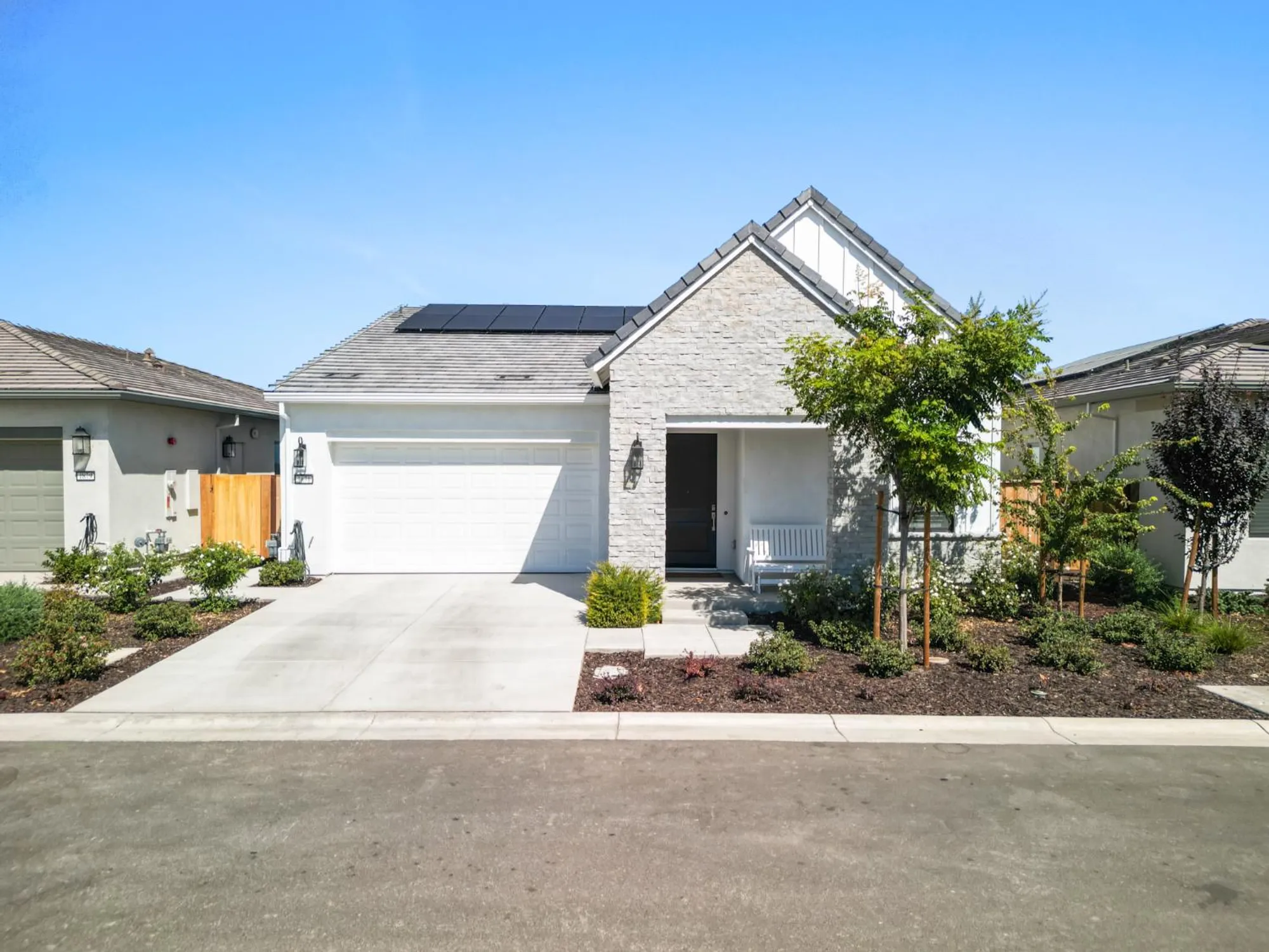 Property Slideshow image 1 of 57 | 1871 snowflower pl, Tracy, CA, 95377
