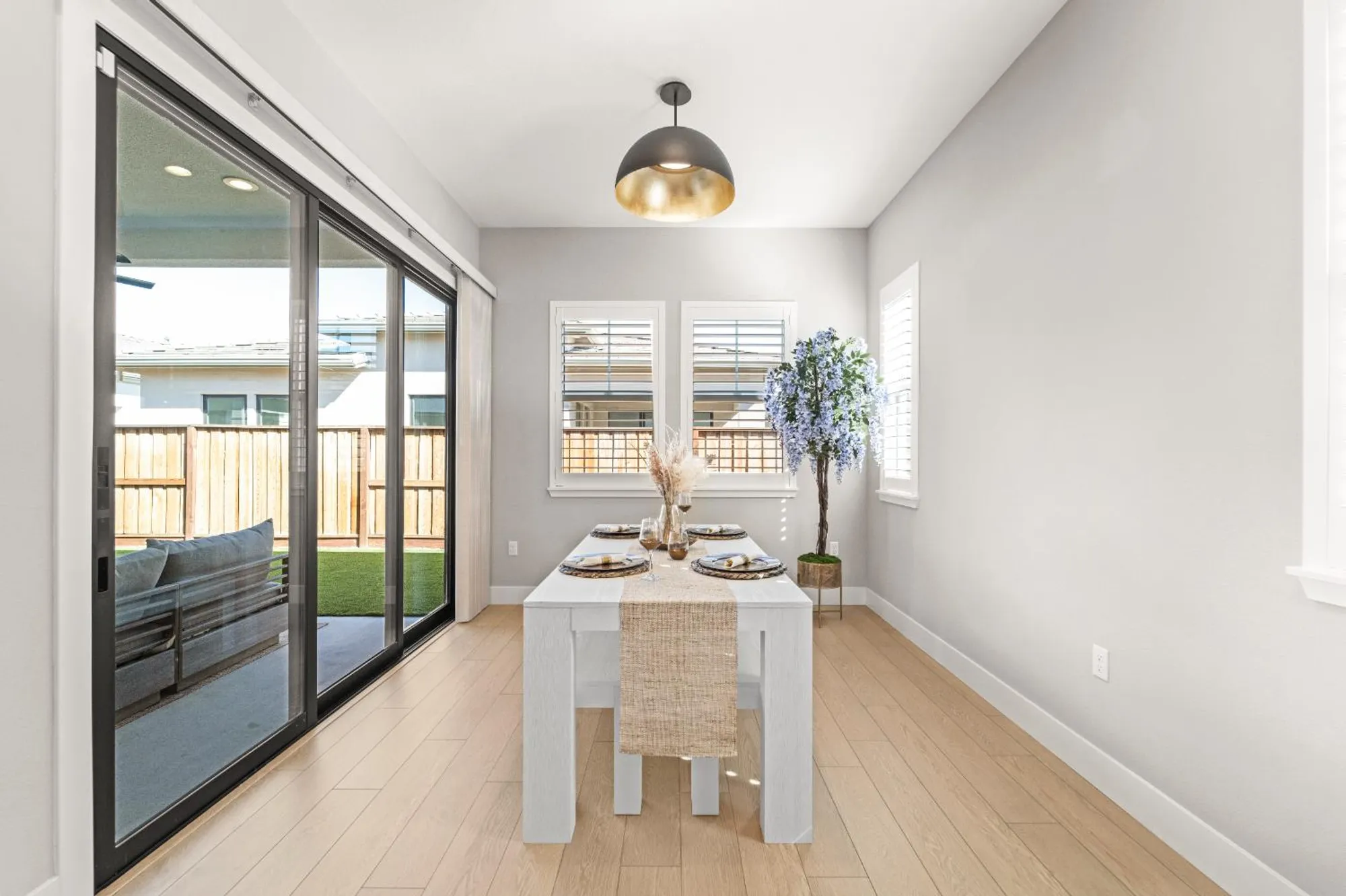 Property Slideshow image 24 of 57 | 1871 snowflower pl, Tracy, CA, 95377