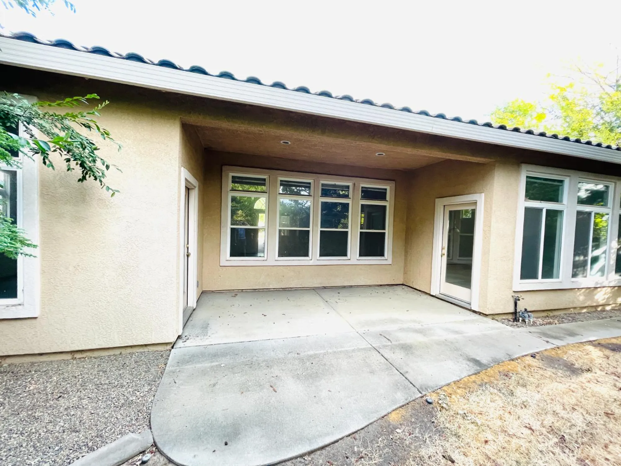 Property Slideshow image 27 of 31 | 8017 steamboat ln, Roseville, CA, 95747