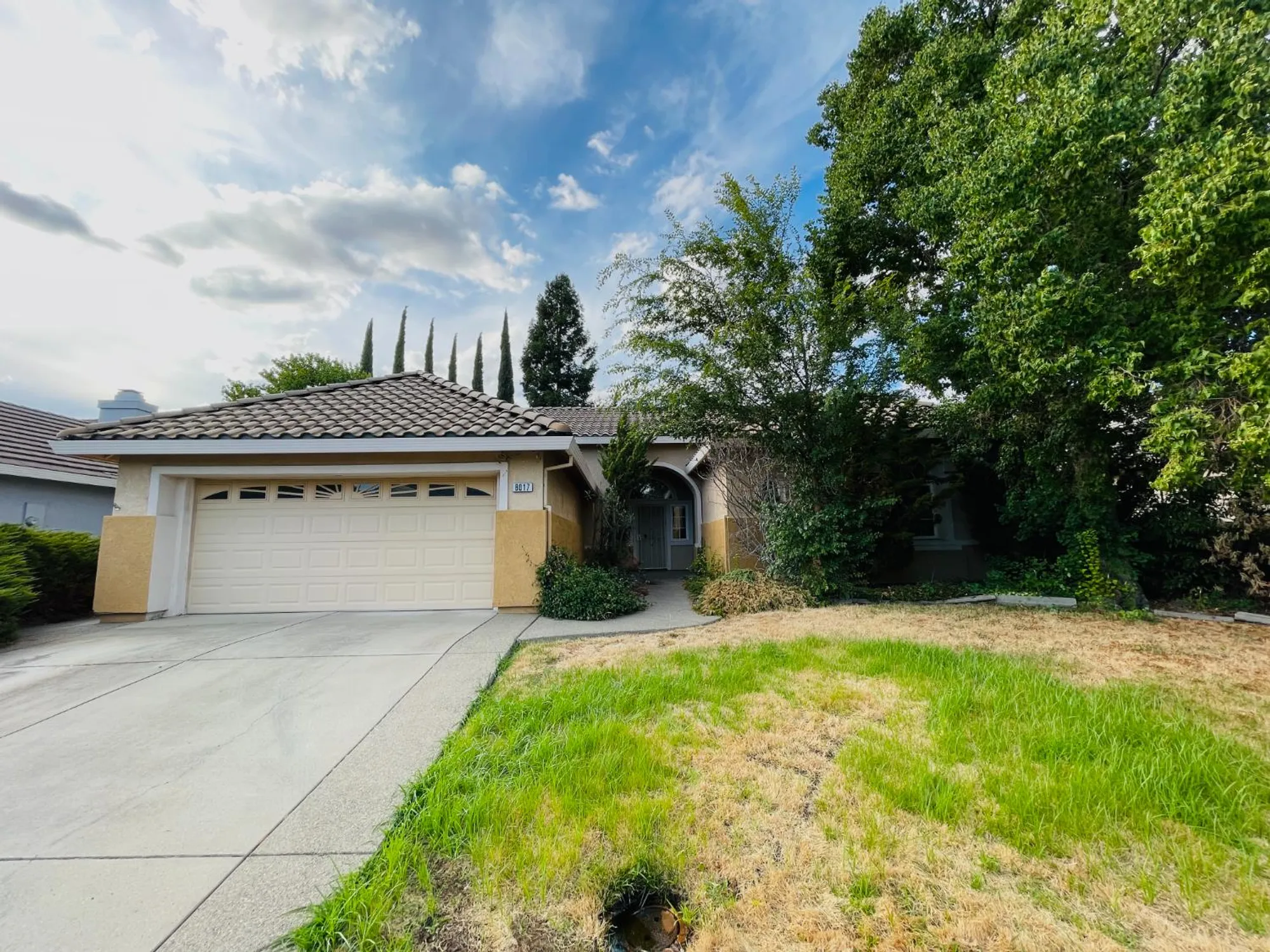 Property Slideshow image 6 of 31 | 8017 steamboat ln, Roseville, CA, 95747