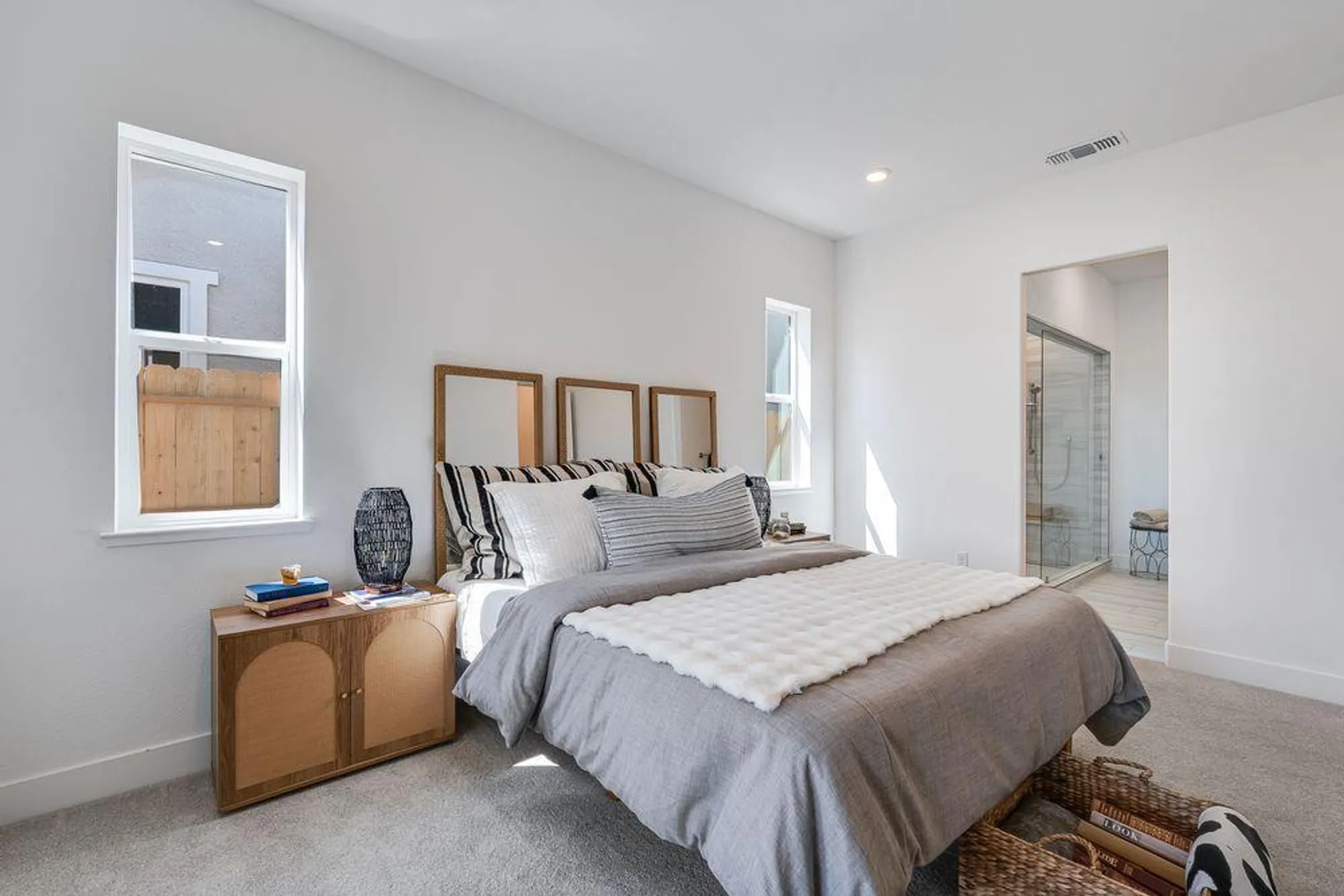 Property Slideshow image 16 of 62 | 8536 rino way, Elk Grove, CA, 95757