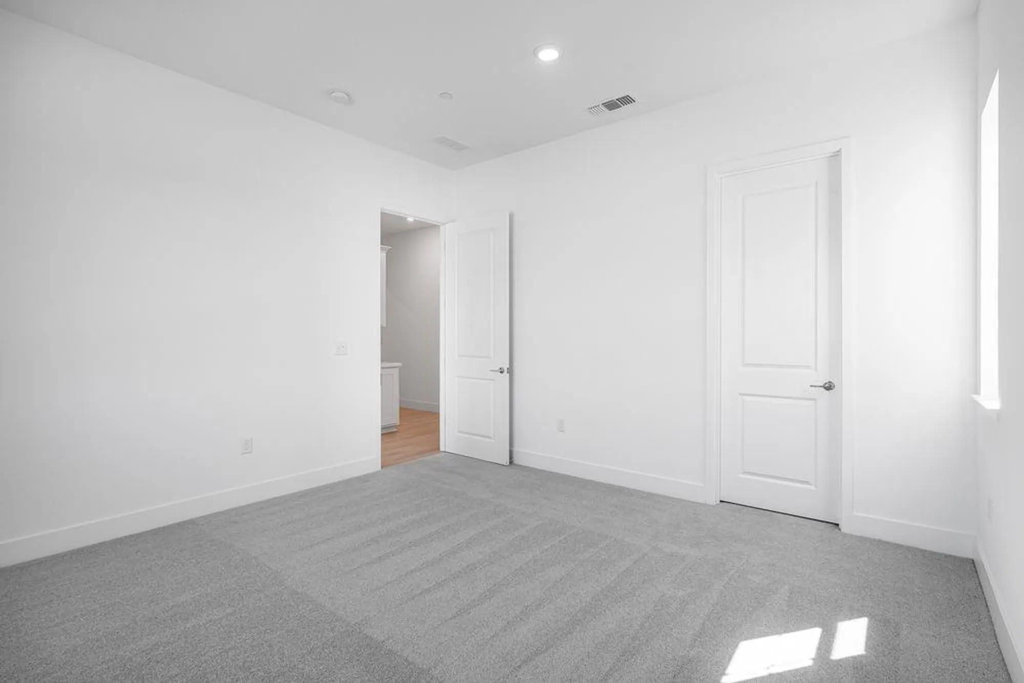Property Slideshow image 26 of 62 | 8536 rino way, Elk Grove, CA, 95757