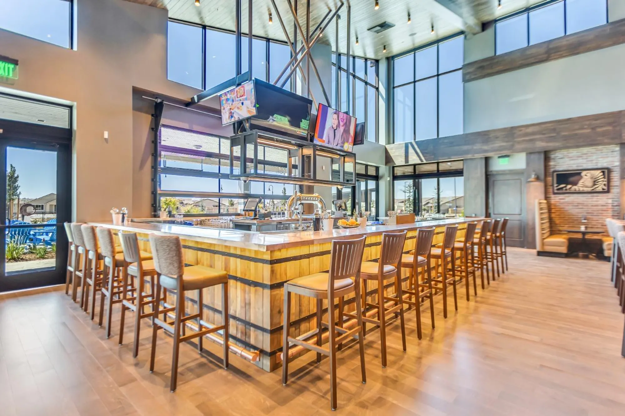 Property Slideshow image 40 of 57 | 1592 edgewood ln, Lincoln, CA, 95648