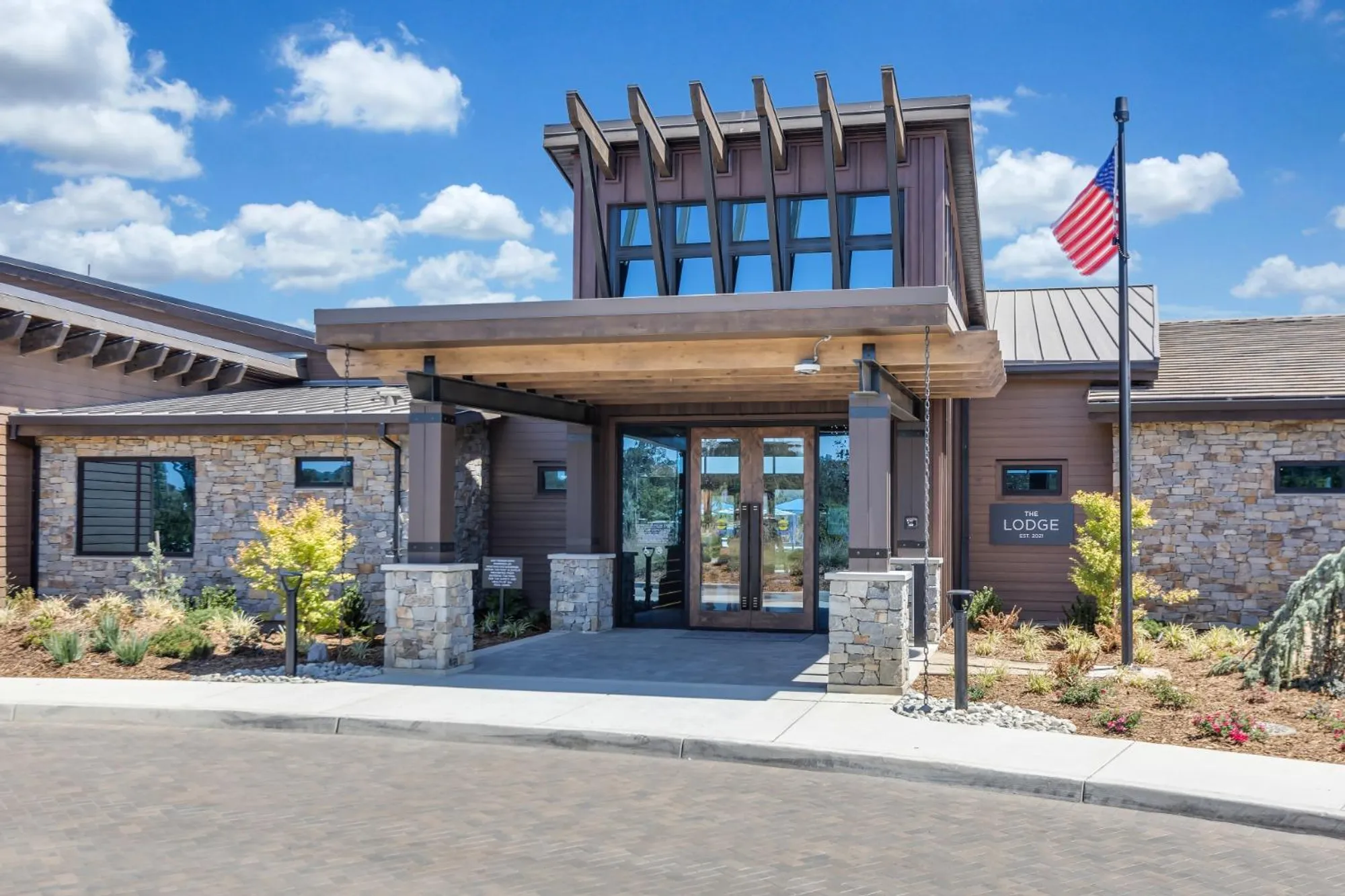 Property Slideshow image 36 of 57 | 1592 edgewood ln, Lincoln, CA, 95648