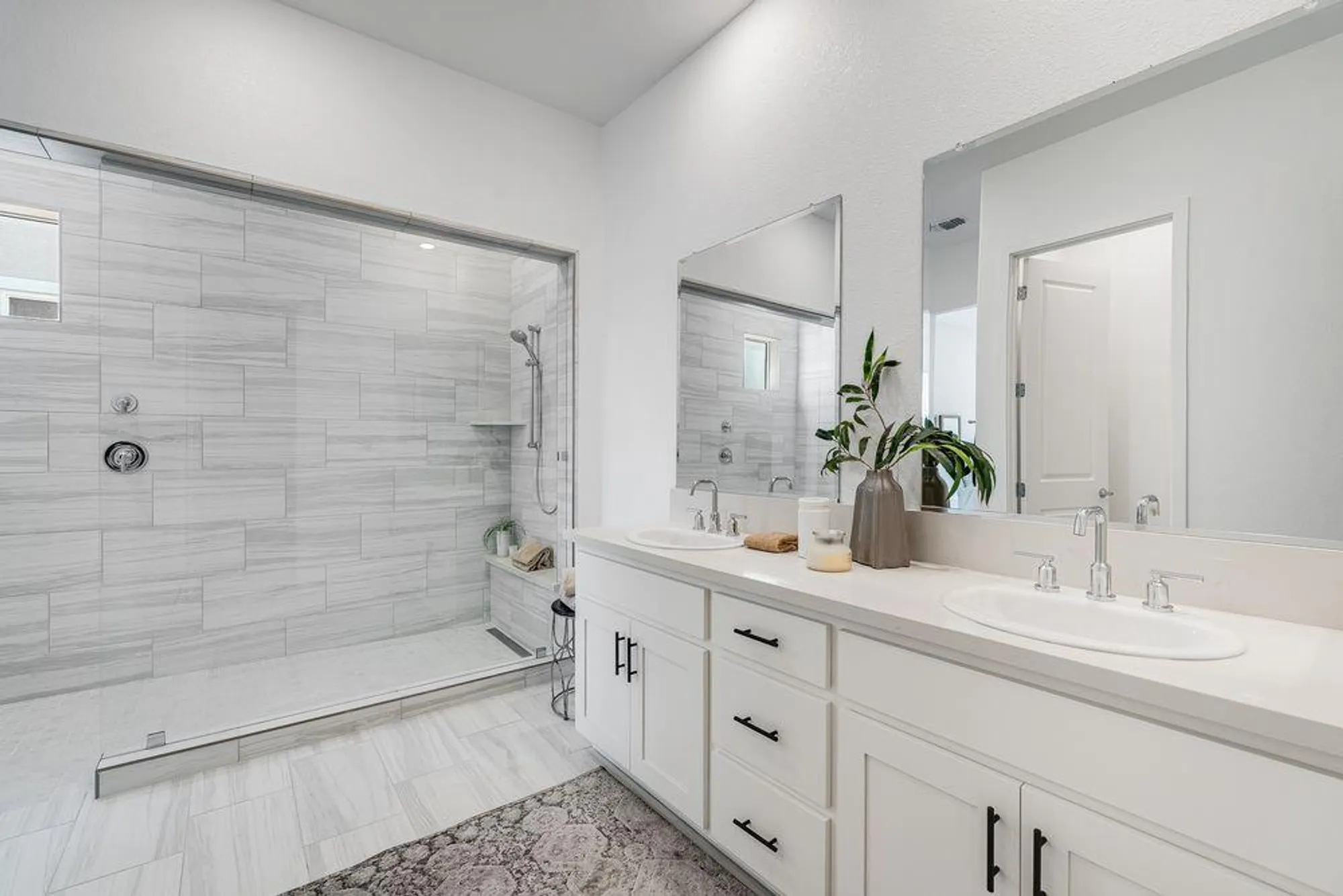 Property Slideshow image 19 of 62 | 8536 rino way, Elk Grove, CA, 95757
