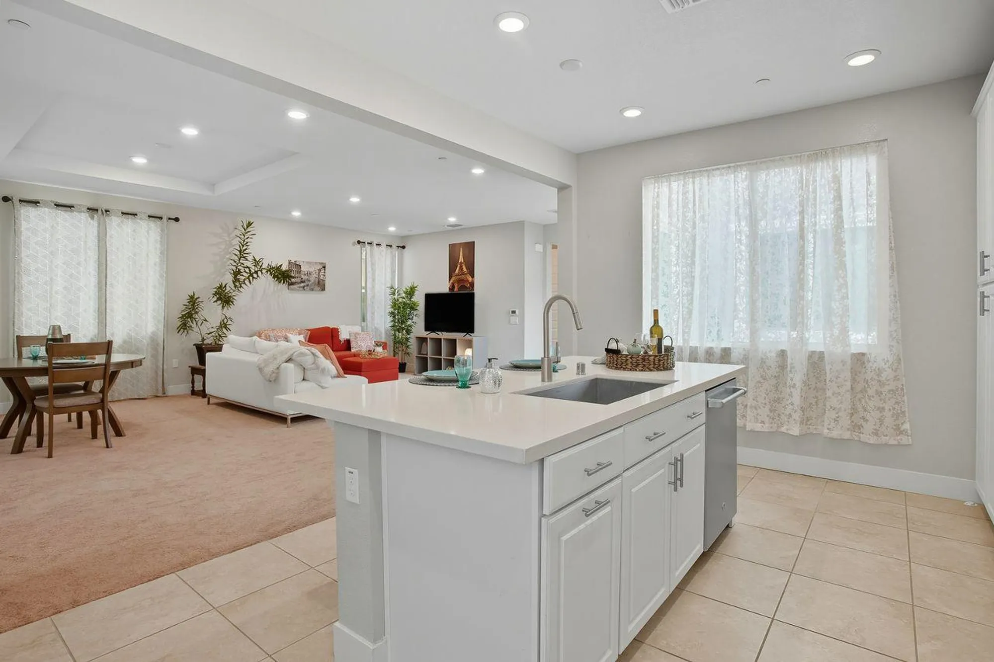 Property Slideshow image 6 of 36 | 4009 crete island ln, Sacramento, CA, 95834