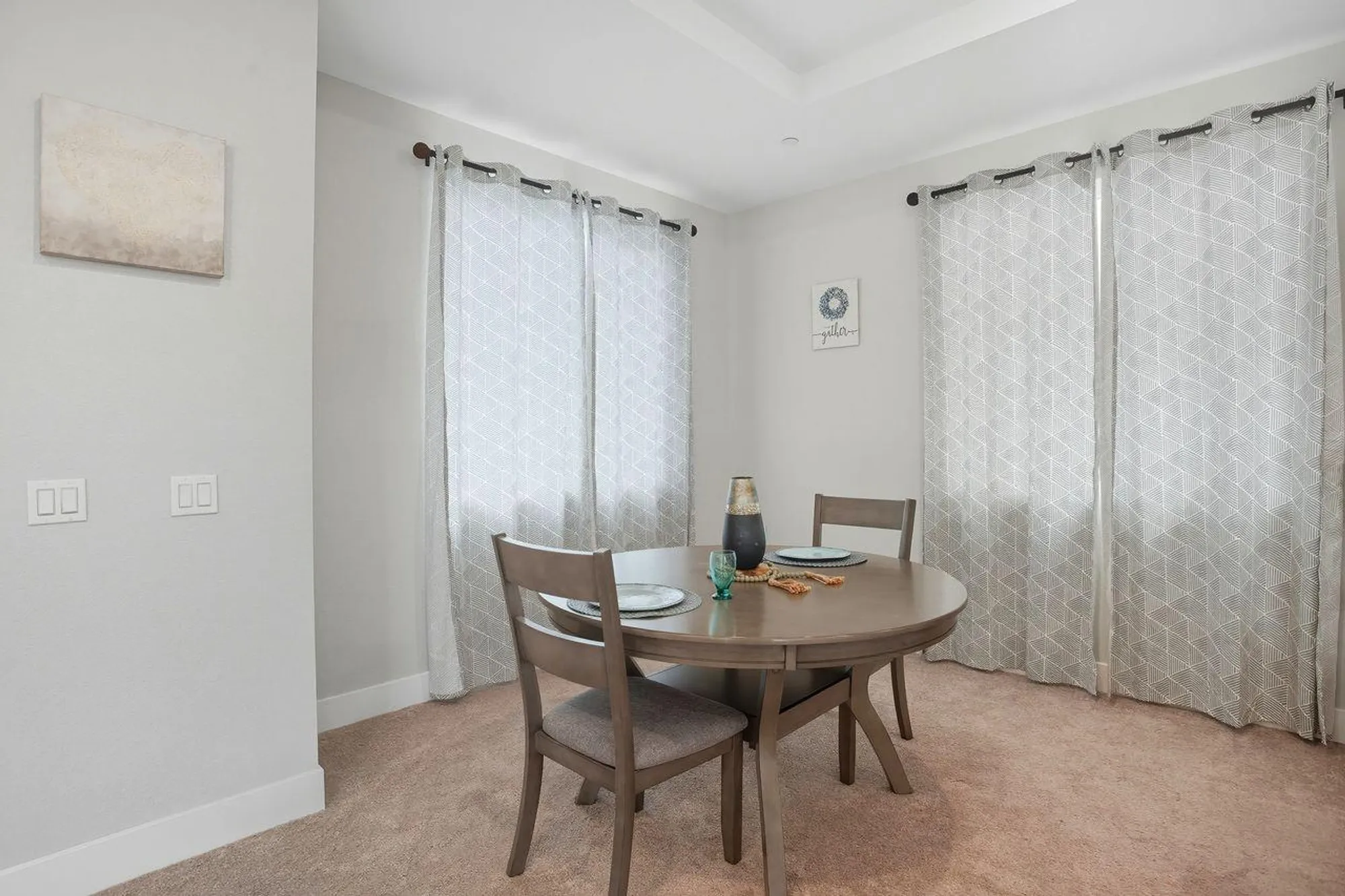 Property Slideshow image 10 of 36 | 4009 crete island ln, Sacramento, CA, 95834