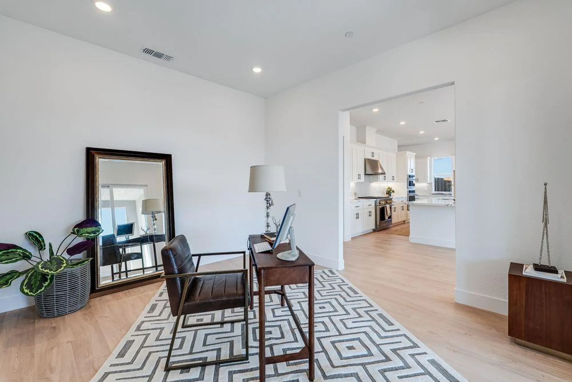 Property Slideshow image 30 of 62 | 8536 rino way, Elk Grove, CA, 95757