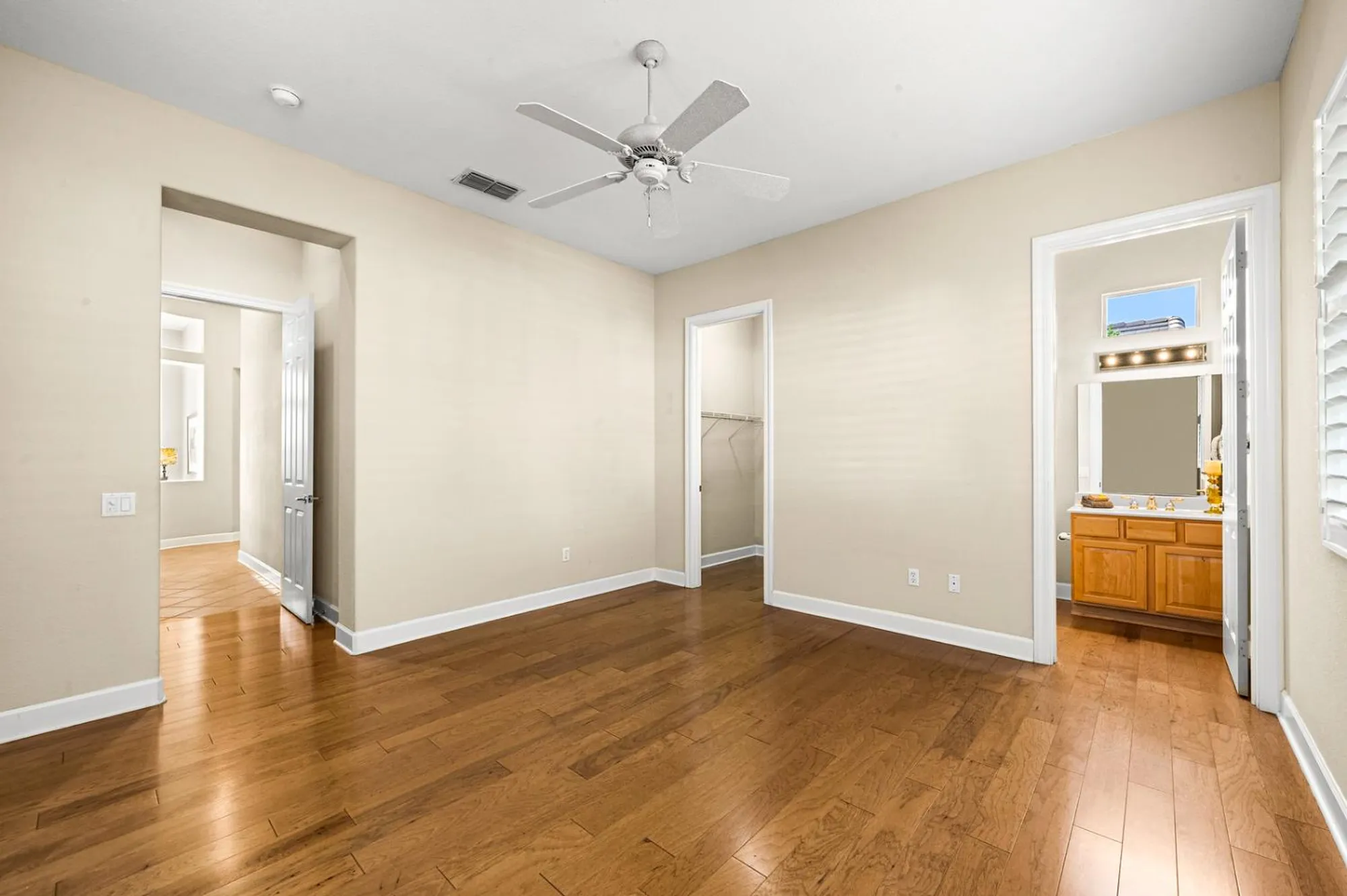 Property Slideshow image 27 of 44 | 856 mossy ridge ln, Lincoln, CA, 95648