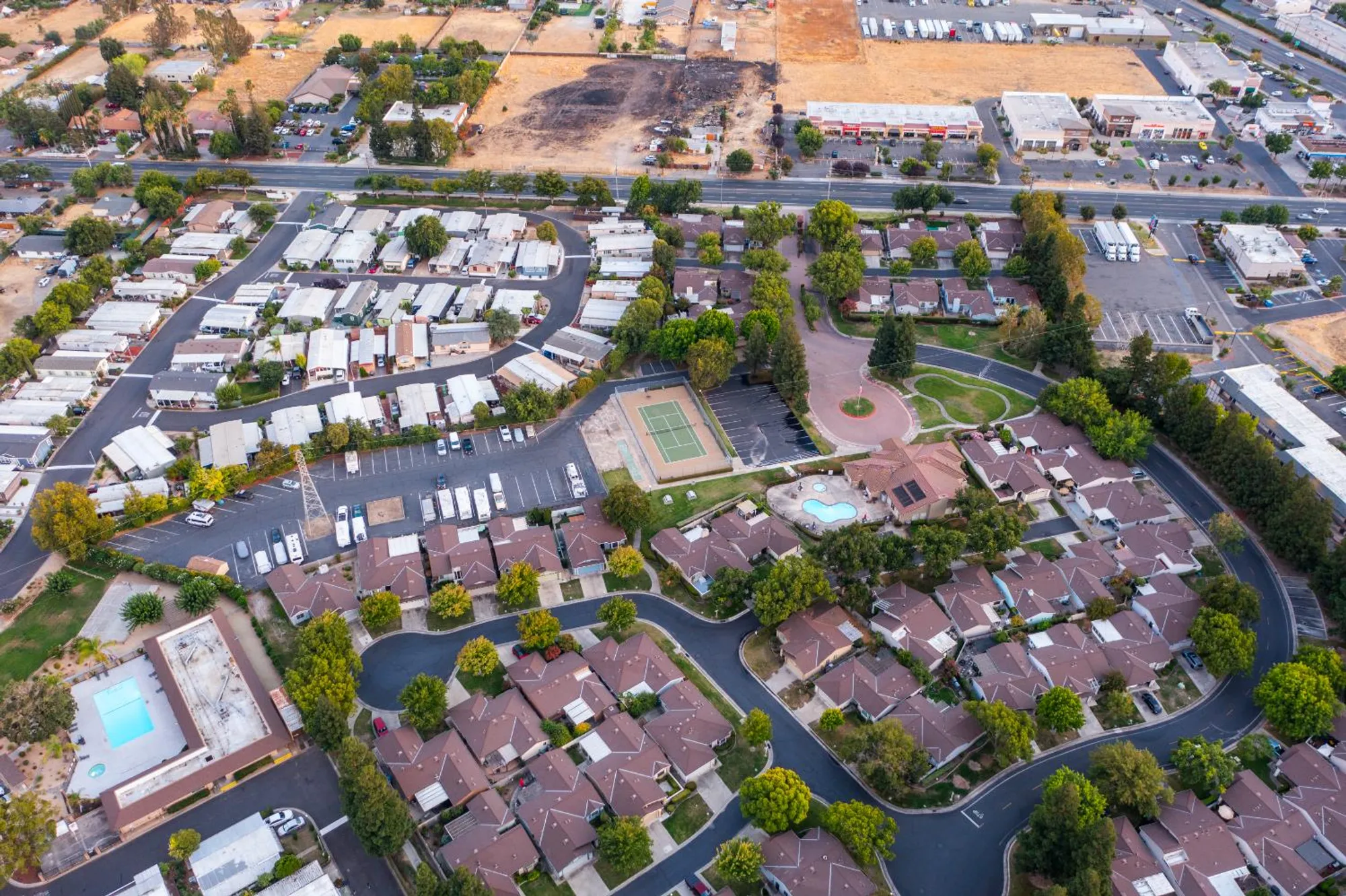 Property Slideshow image 15 of 29 | 7100 sunbridge ln, Sacramento, CA, 95828