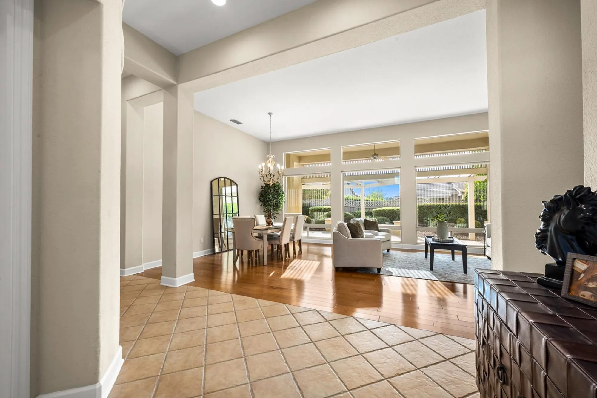 Property Slideshow image 4 of 44 | 856 mossy ridge ln, Lincoln, CA, 95648