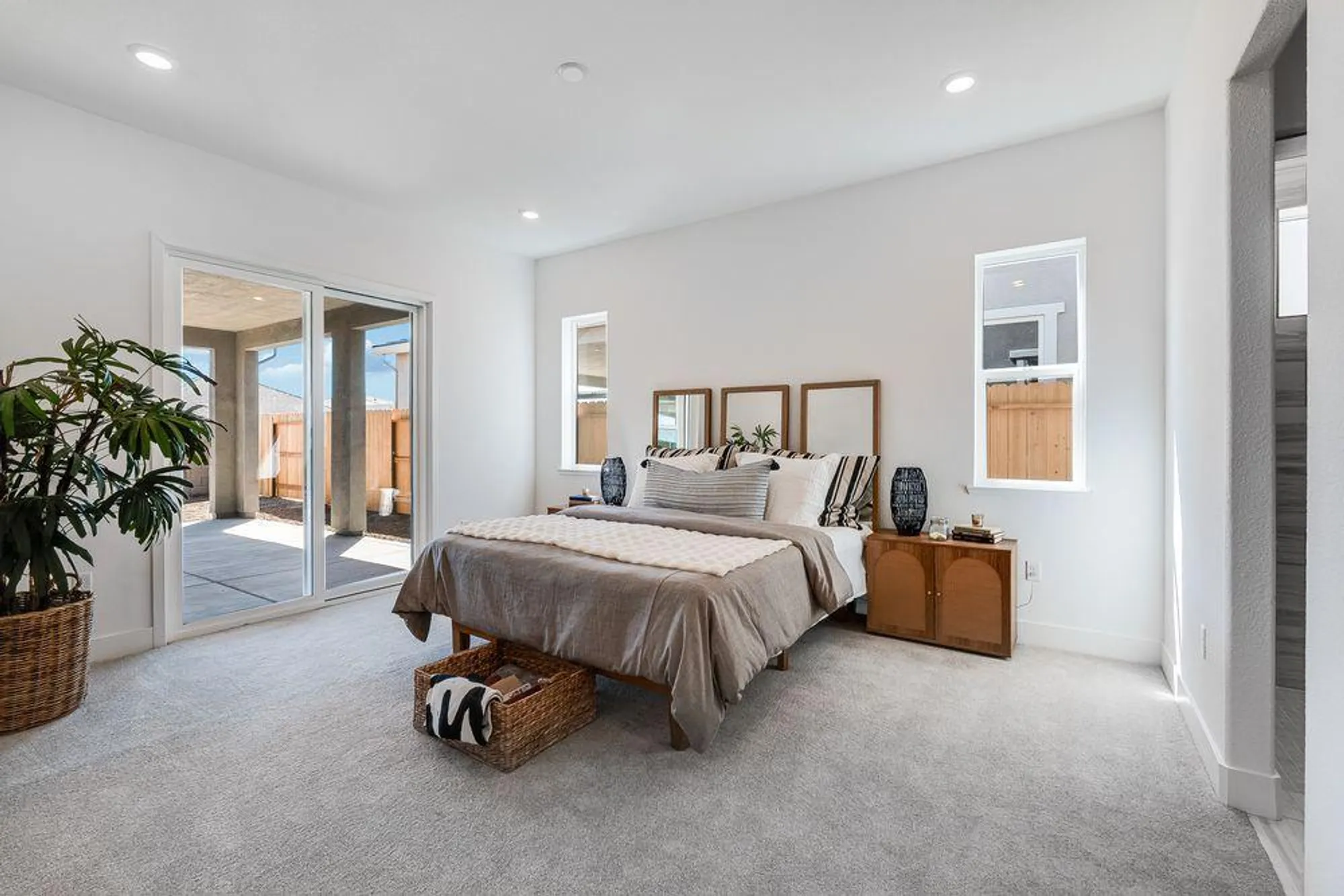 Property Slideshow image 18 of 62 | 8536 rino way, Elk Grove, CA, 95757