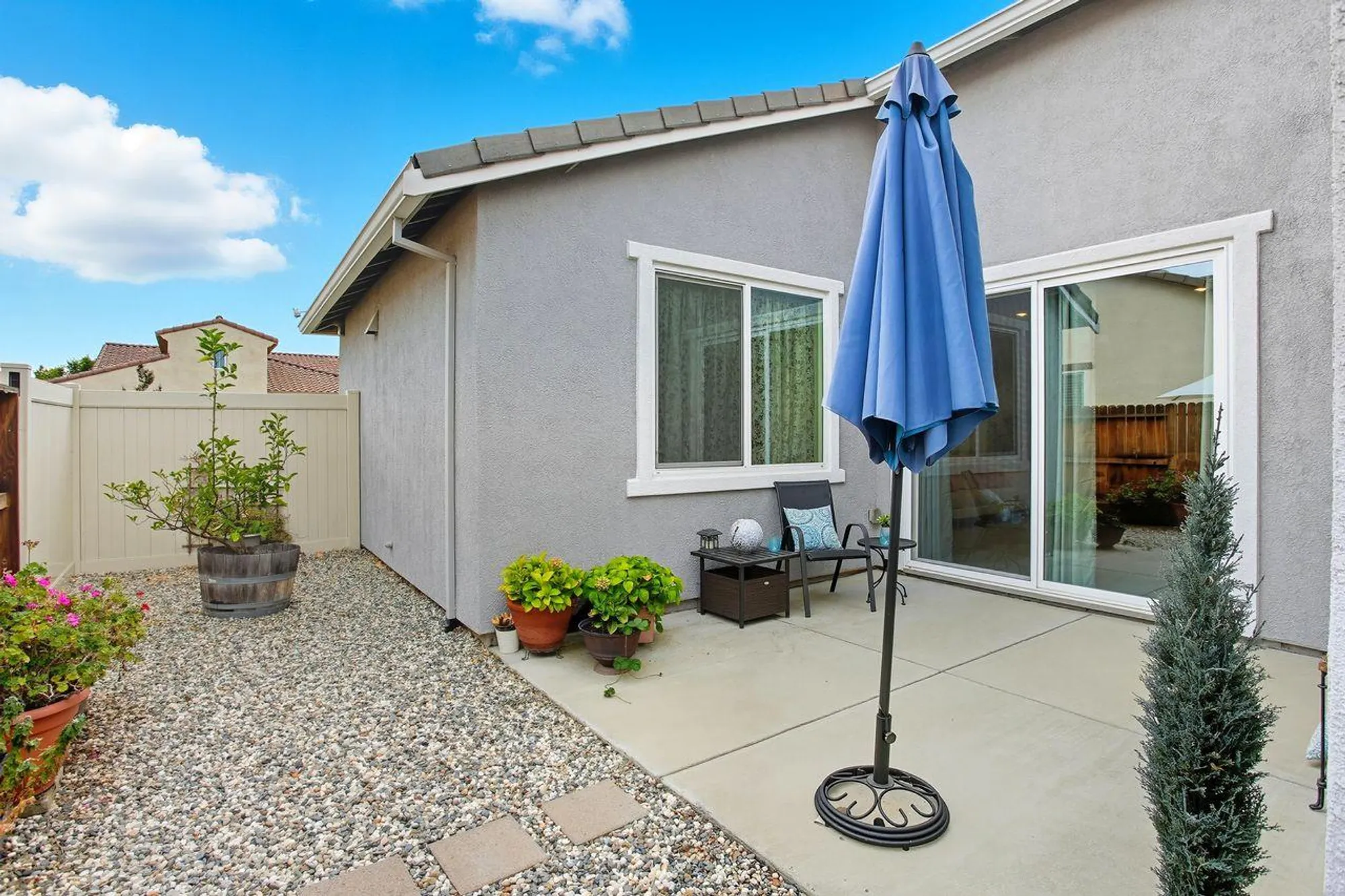 Property Slideshow image 21 of 36 | 4009 crete island ln, Sacramento, CA, 95834