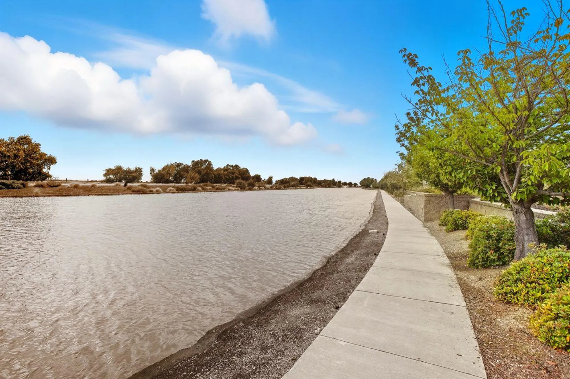 Property Slideshow image 32 of 36 | 4009 crete island ln, Sacramento, CA, 95834