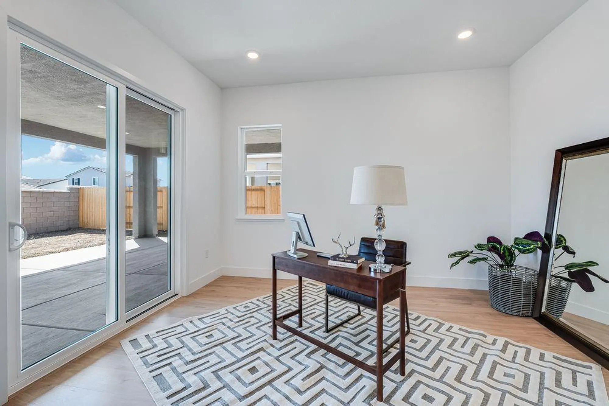 Property Slideshow image 31 of 62 | 8536 rino way, Elk Grove, CA, 95757