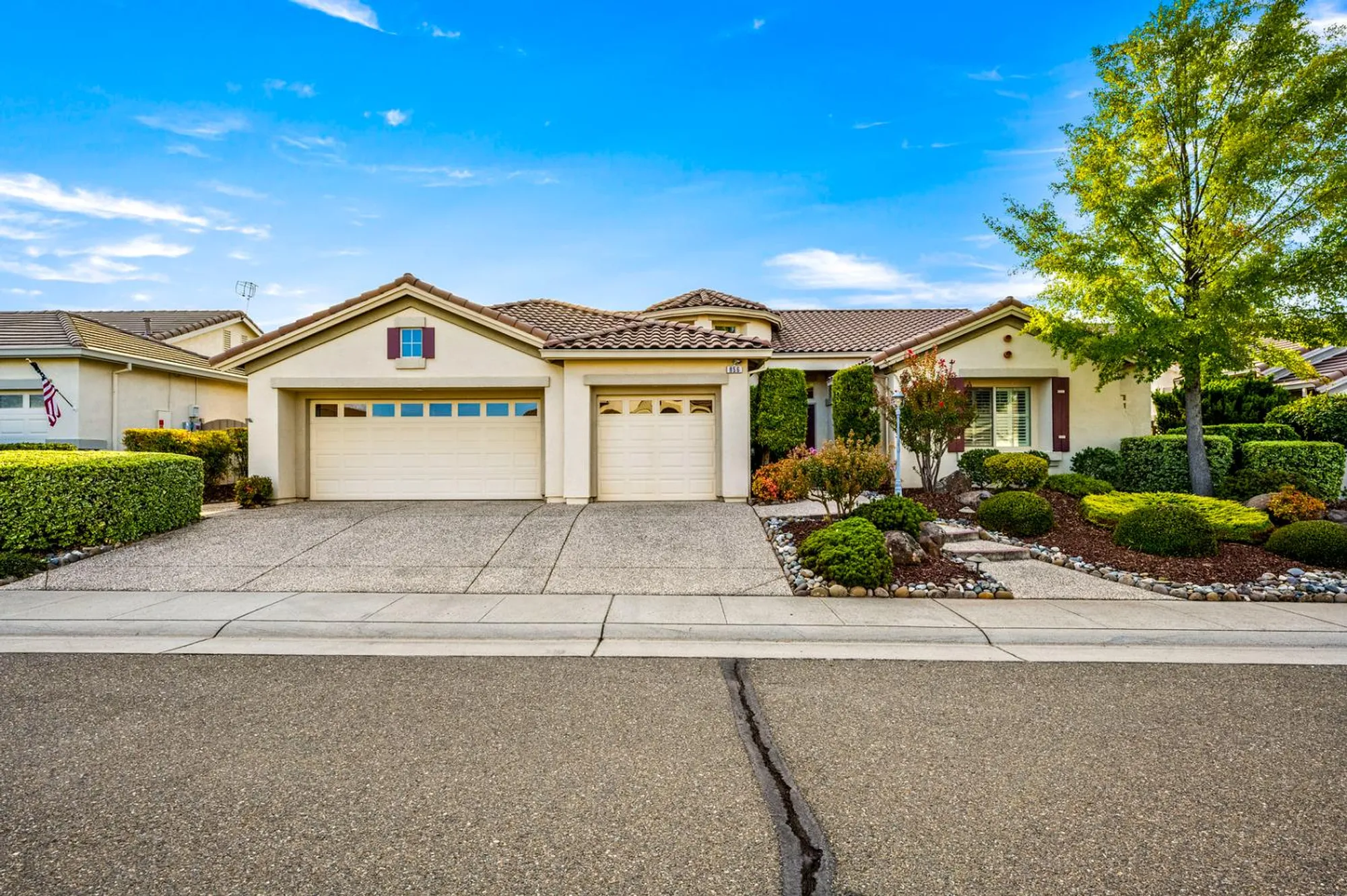Property Slideshow image 1 of 44 | 856 mossy ridge ln, Lincoln, CA, 95648