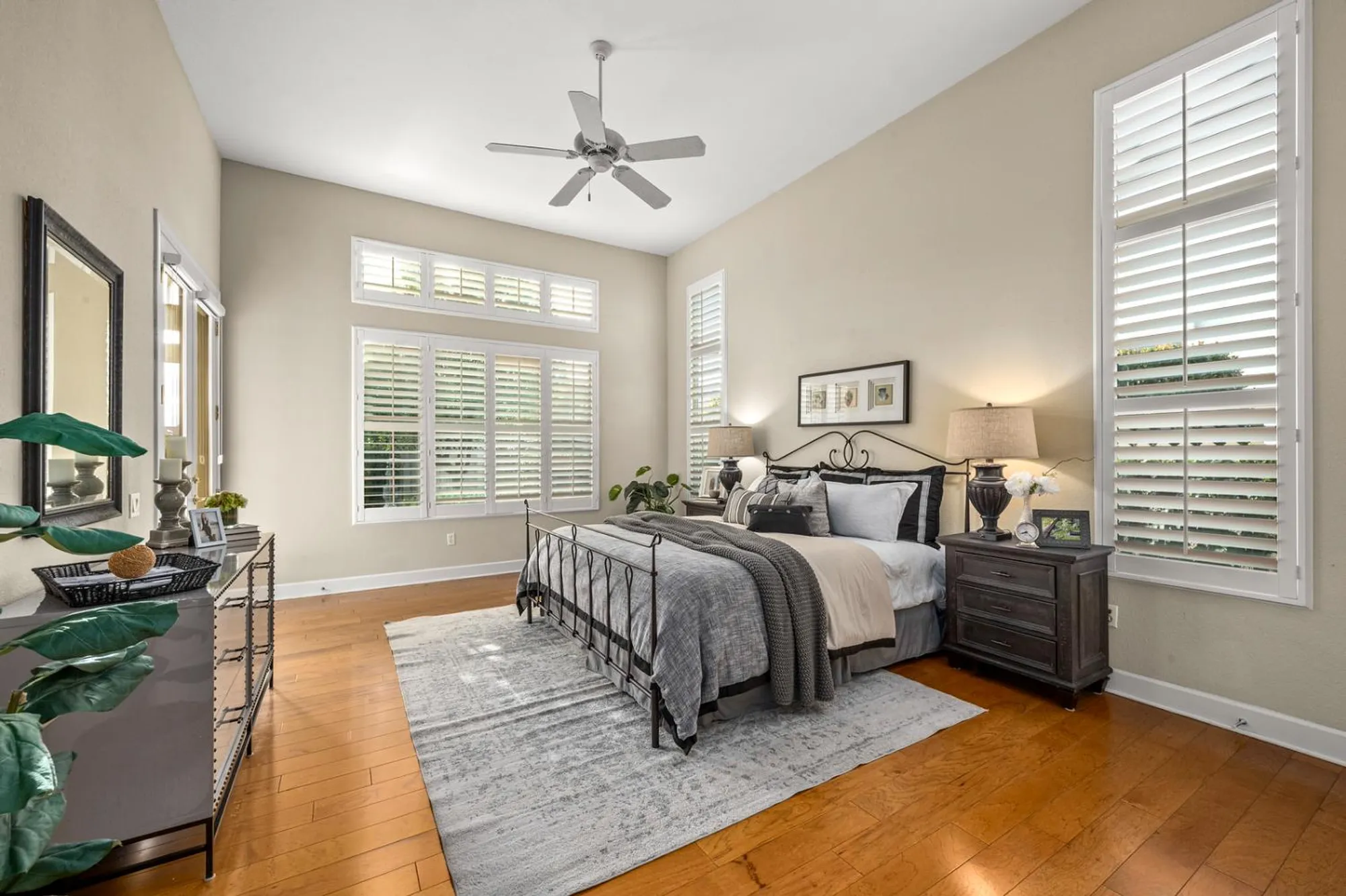 Property Slideshow image 22 of 44 | 856 mossy ridge ln, Lincoln, CA, 95648