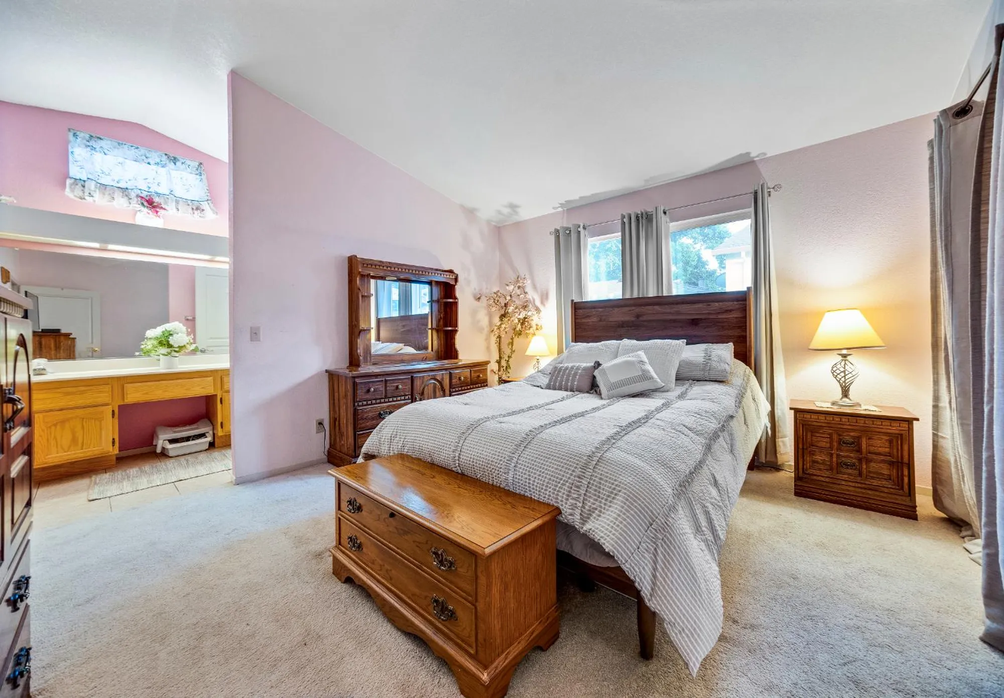 Property Slideshow image 5 of 29 | 7100 sunbridge ln, Sacramento, CA, 95828