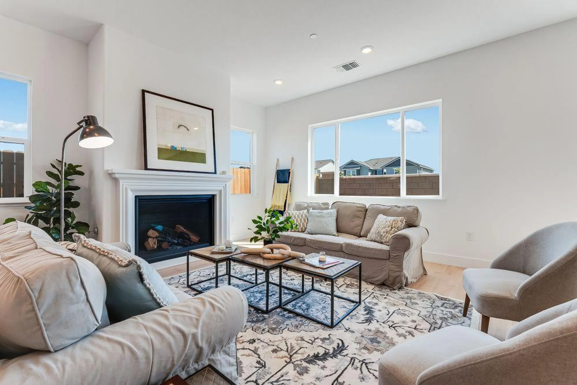 Property Slideshow image 11 of 62 | 8536 rino way, Elk Grove, CA, 95757