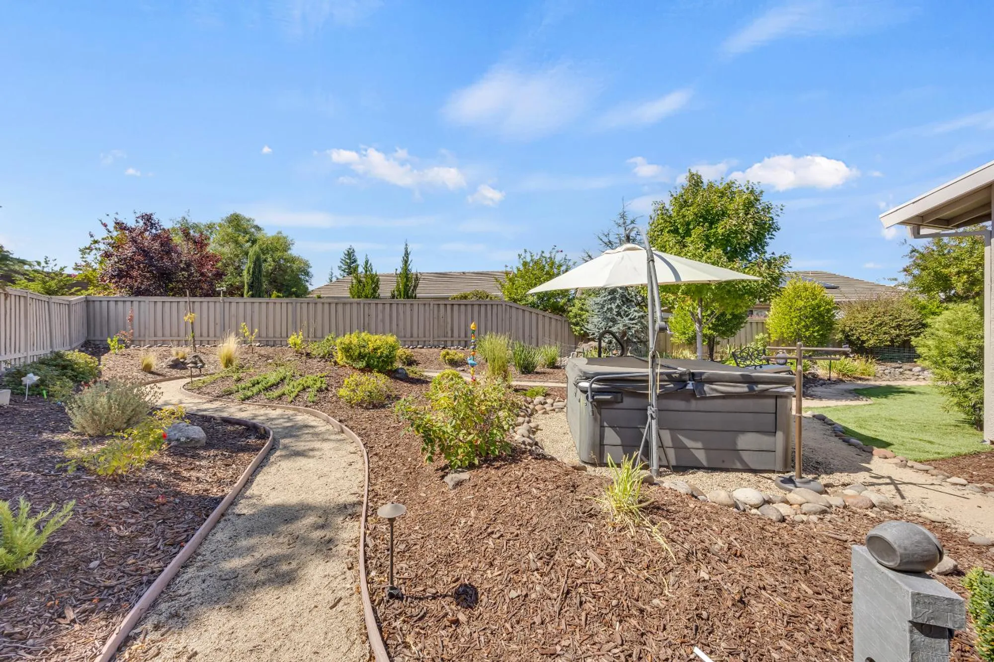 Property Slideshow image 44 of 63 | 310 elderberry ct, Lincoln, CA, 95648