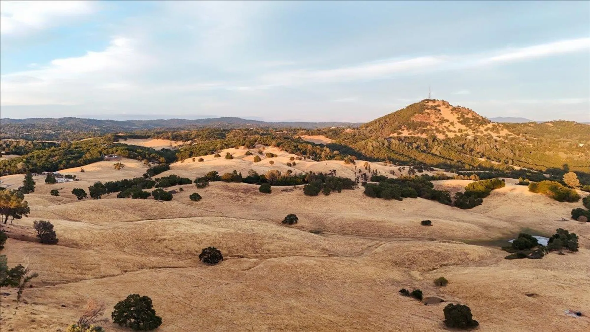 Property Slideshow image 8 of 54 | 2043 thomas dr, Jackson, CA, 95642