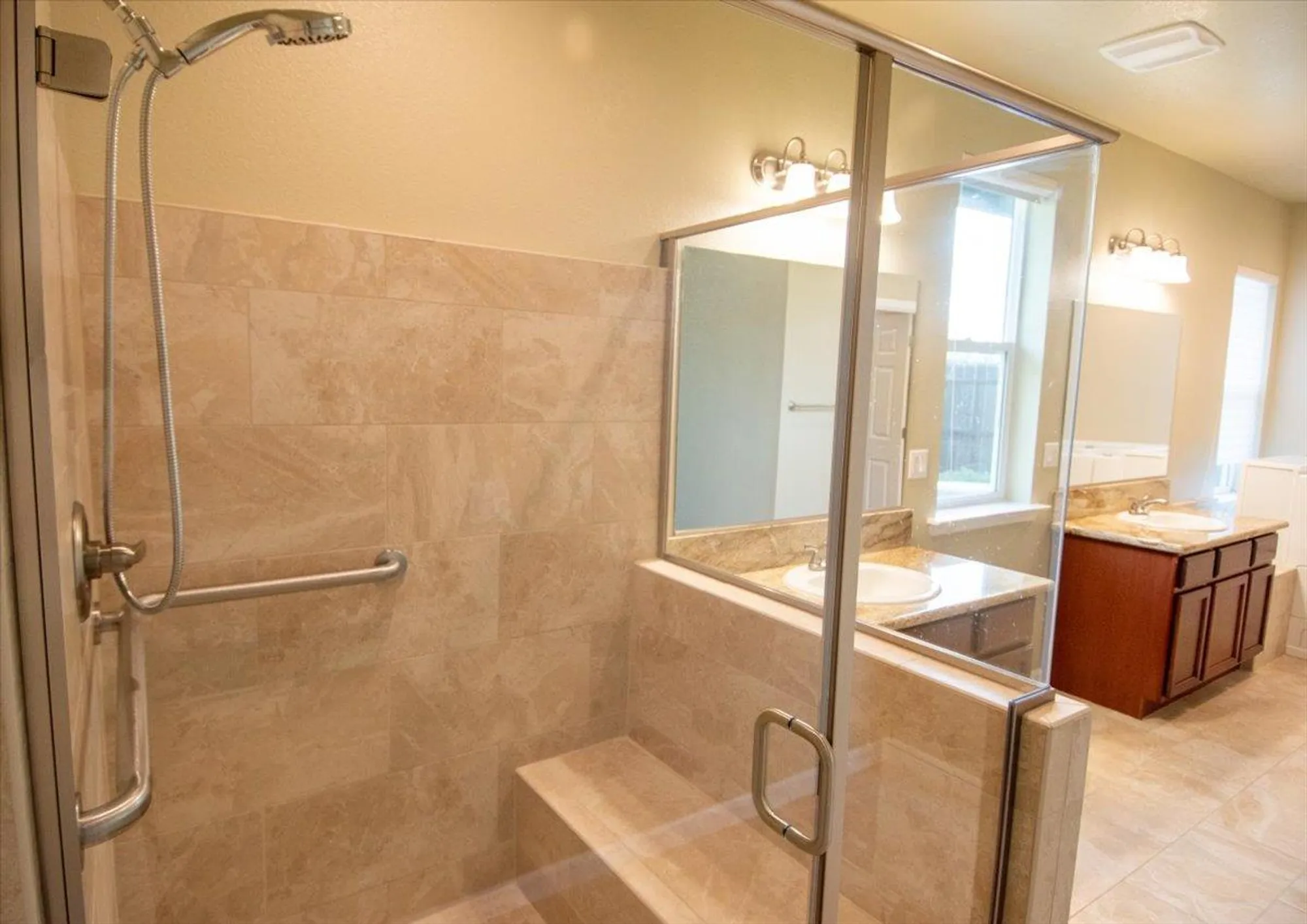 Property Slideshow image 45 of 54 | 2043 thomas dr, Jackson, CA, 95642