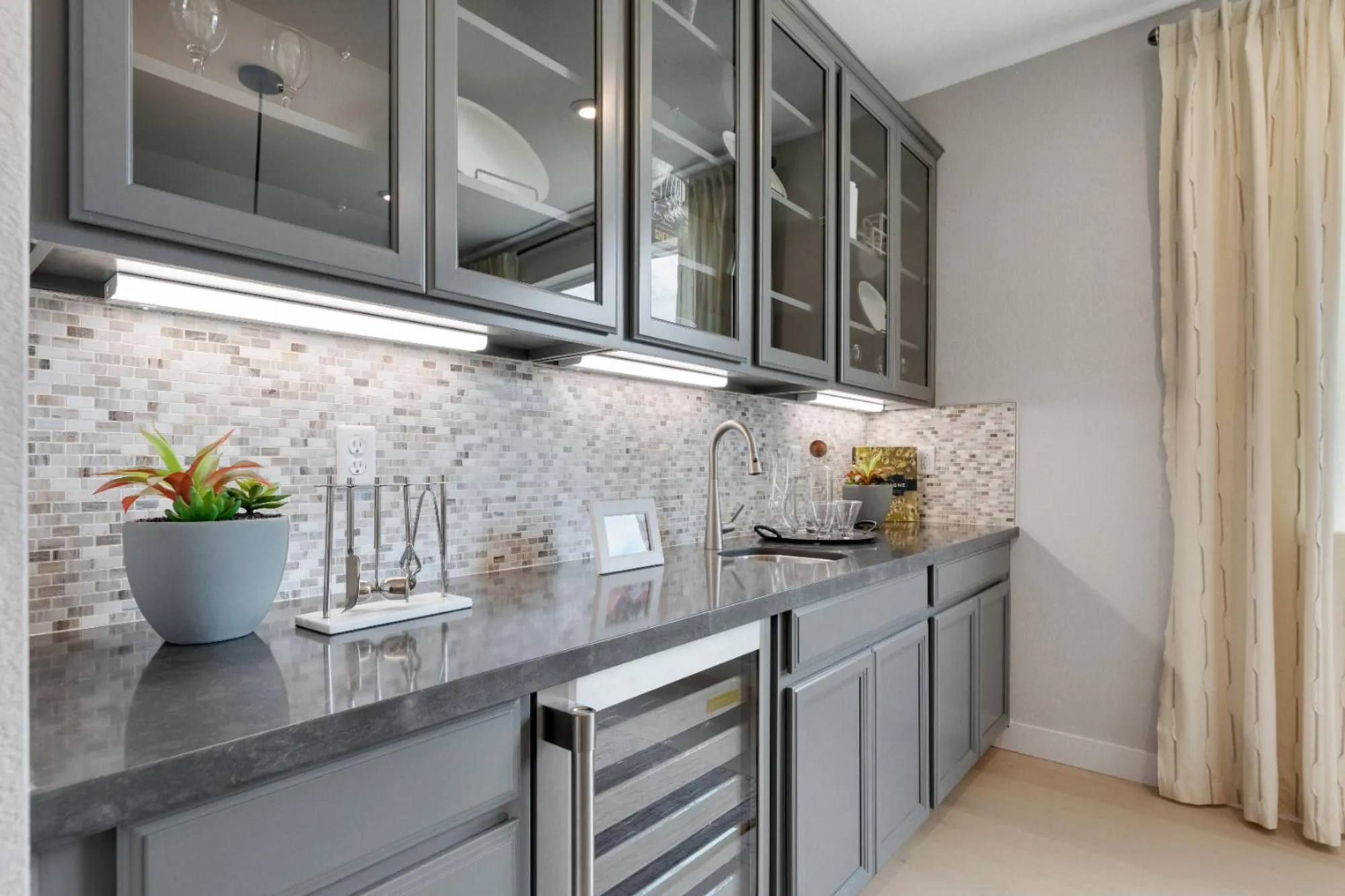 Property Slideshow image 19 of 65 | 1551 cascade way, Lincoln, CA, 95648