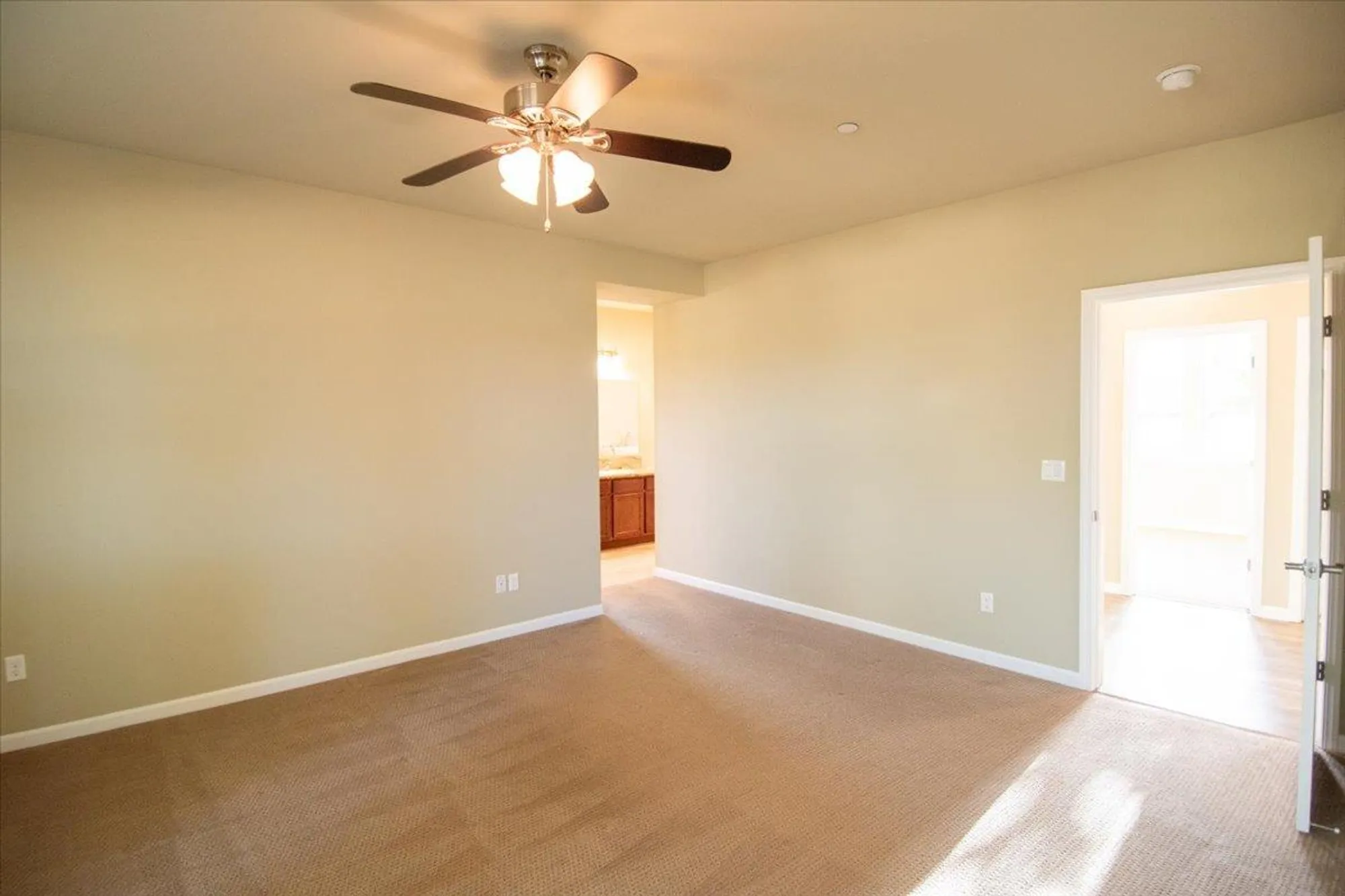 Property Slideshow image 31 of 54 | 2043 thomas dr, Jackson, CA, 95642