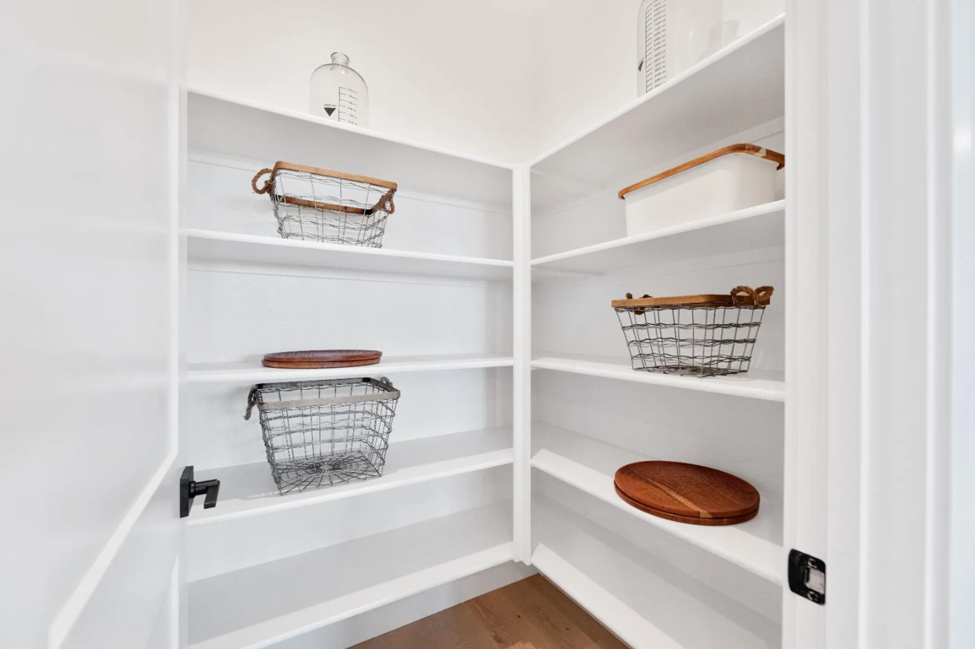 Property Slideshow image 28 of 65 | 1551 cascade way, Lincoln, CA, 95648