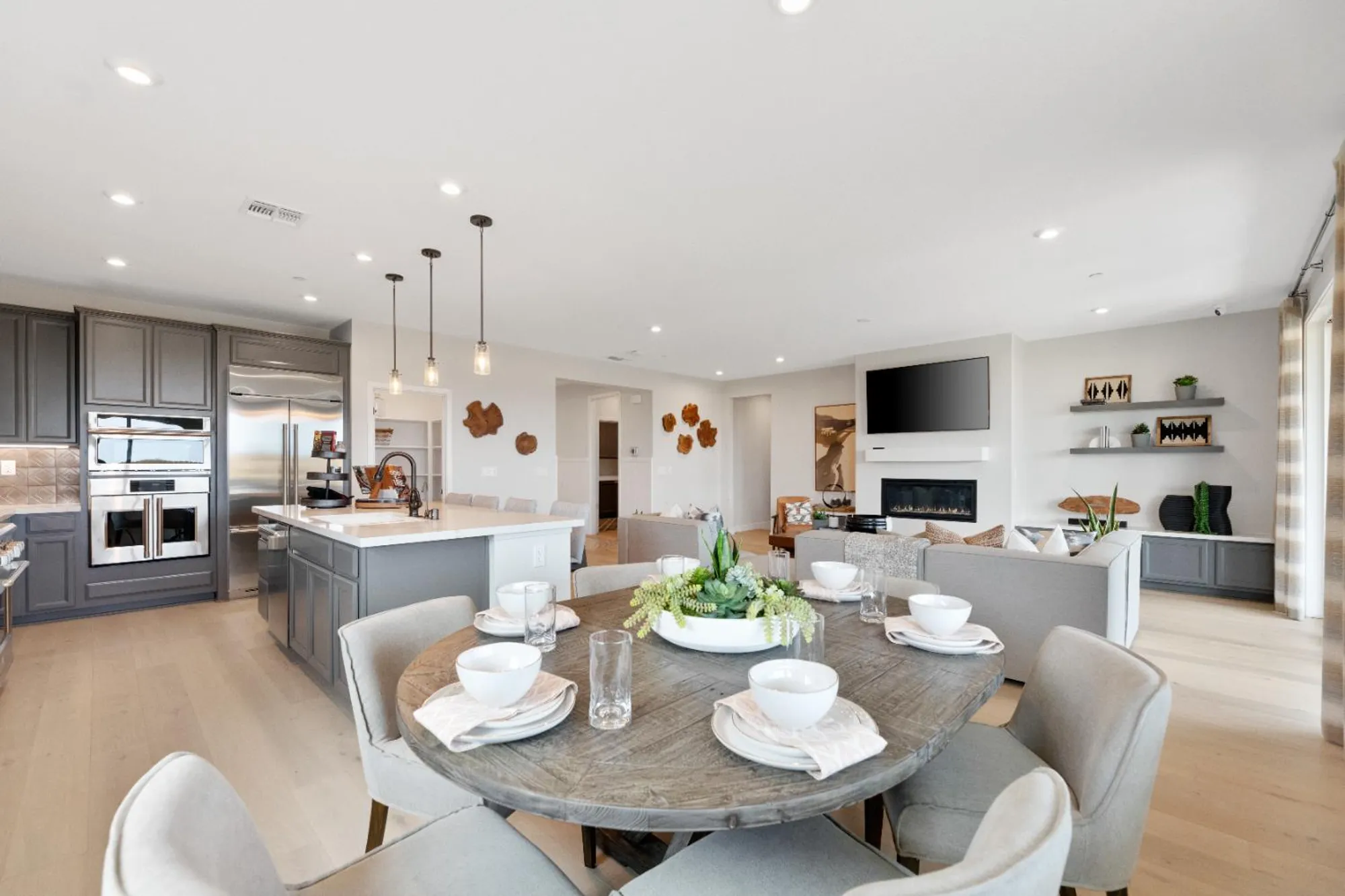 Property Slideshow image 8 of 65 | 1551 cascade way, Lincoln, CA, 95648