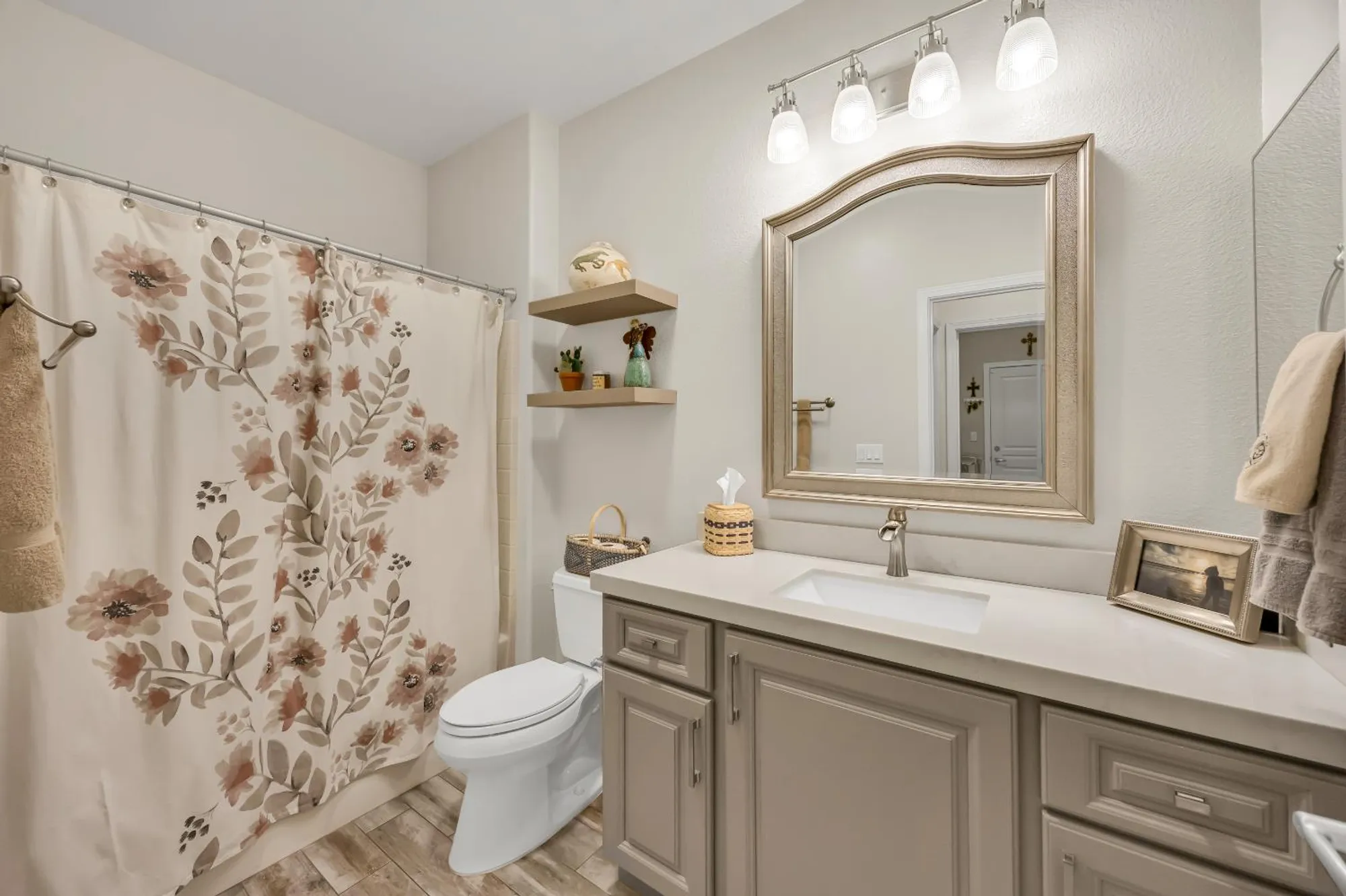 Property Slideshow image 28 of 63 | 310 elderberry ct, Lincoln, CA, 95648