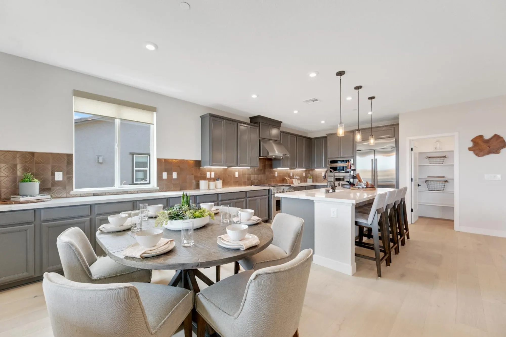 Property Slideshow image 6 of 65 | 1551 cascade way, Lincoln, CA, 95648