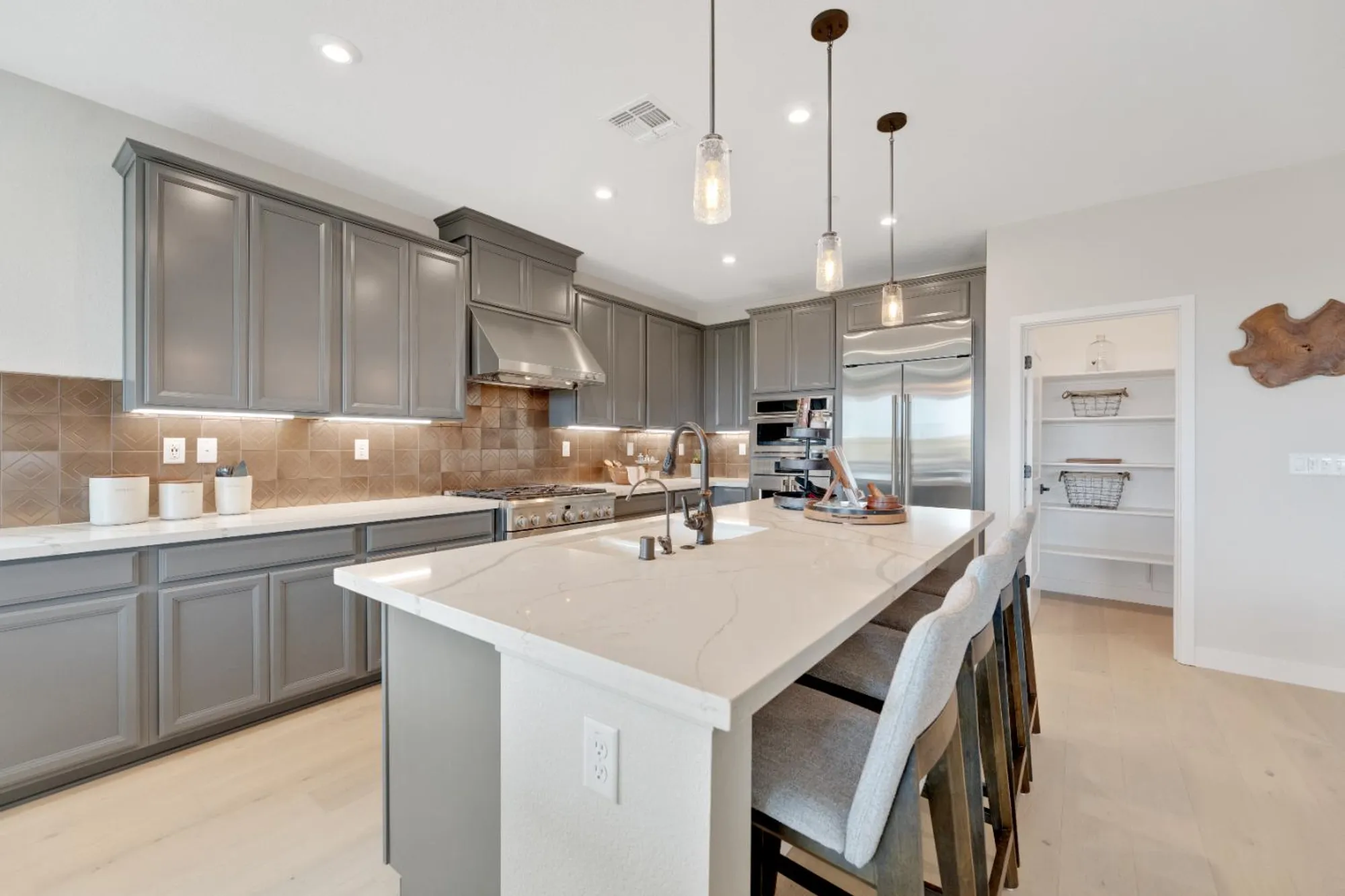 Property Slideshow image 3 of 65 | 1551 cascade way, Lincoln, CA, 95648