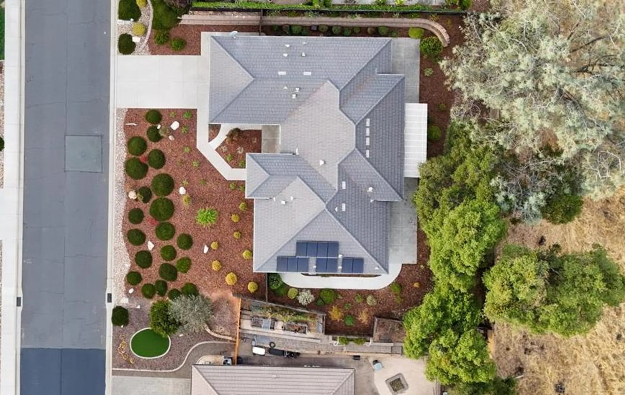 Property Slideshow image 6 of 54 | 2043 thomas dr, Jackson, CA, 95642